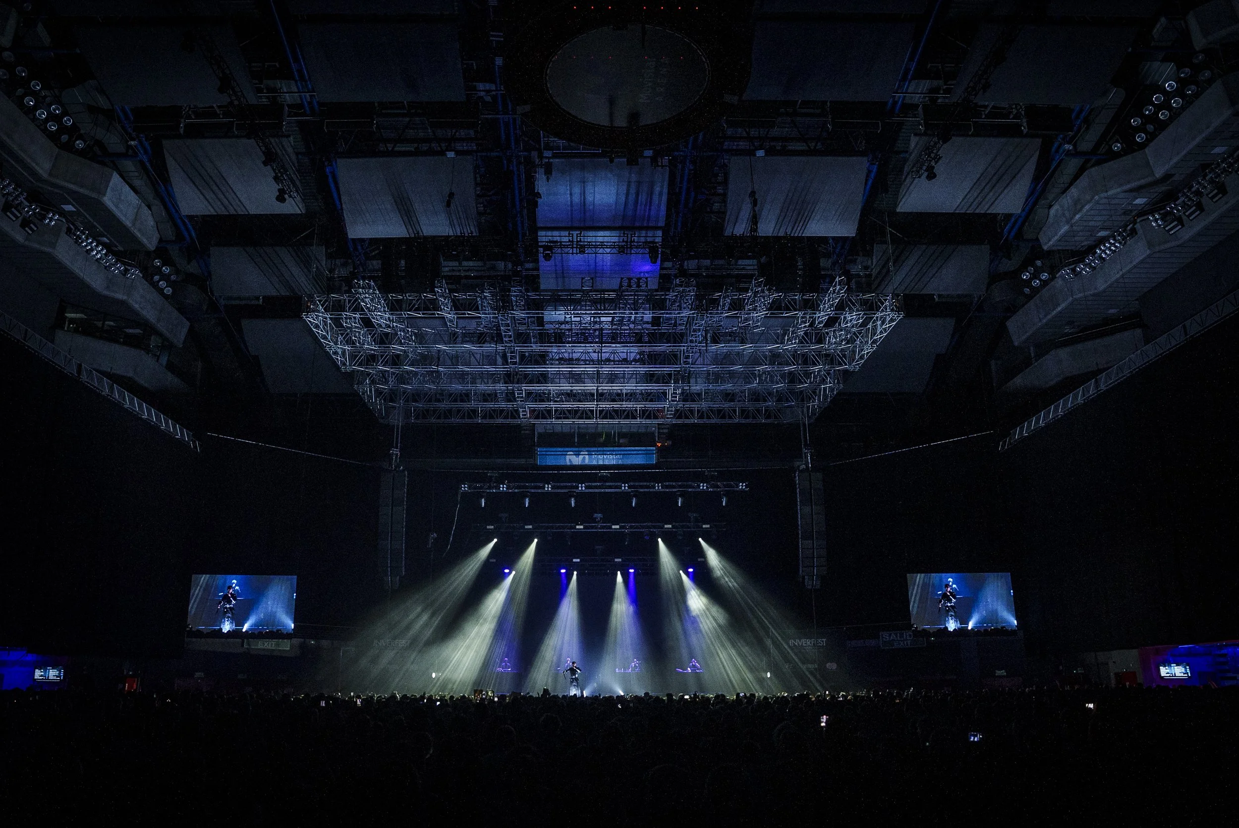 CONCIERTO RODRIGO CUEVAS MOVISTAR ARENA 25_100.jpg