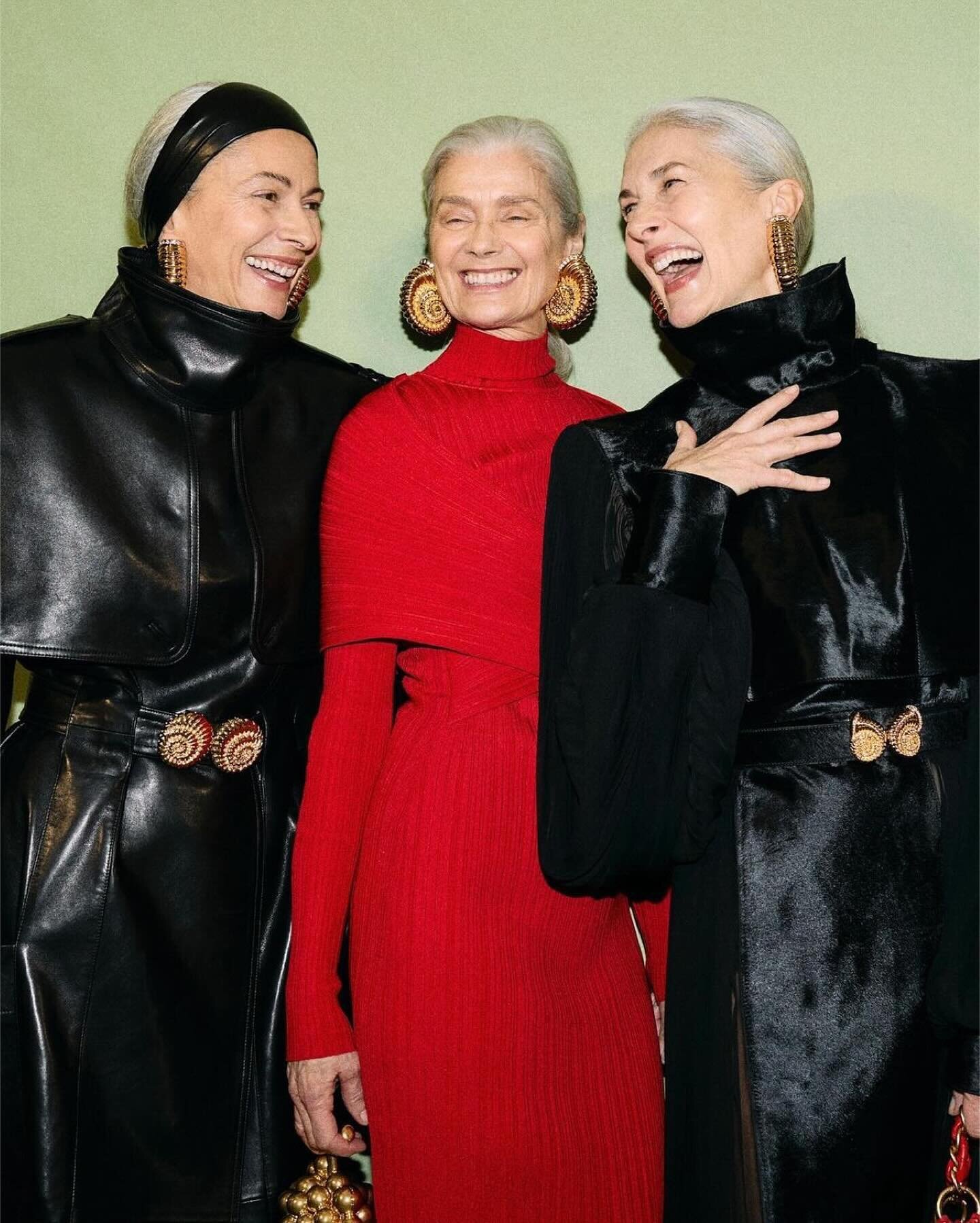 Embracing age- diversity, this season&rsquo;s runways were filled with older models, breaking barriers and redefining beauty standards. 
Dive deeper into this shift with our latest report &laquo;&nbsp;Beauty Protopia&nbsp;&raquo;, where we analyzed t