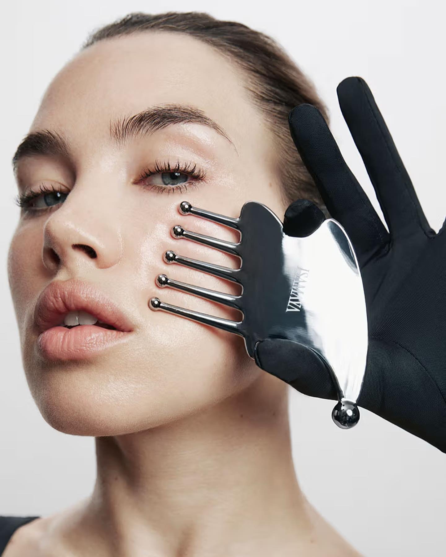 Face sculpting takes a bold leap forward with FaceGym and Isamaya Ffrench&rsquo;s disruptive collaboration. Sculpt 01 merges expert design with functionality, offering a beautifully crafted tool for face and scalp care. This launch reflects their sha