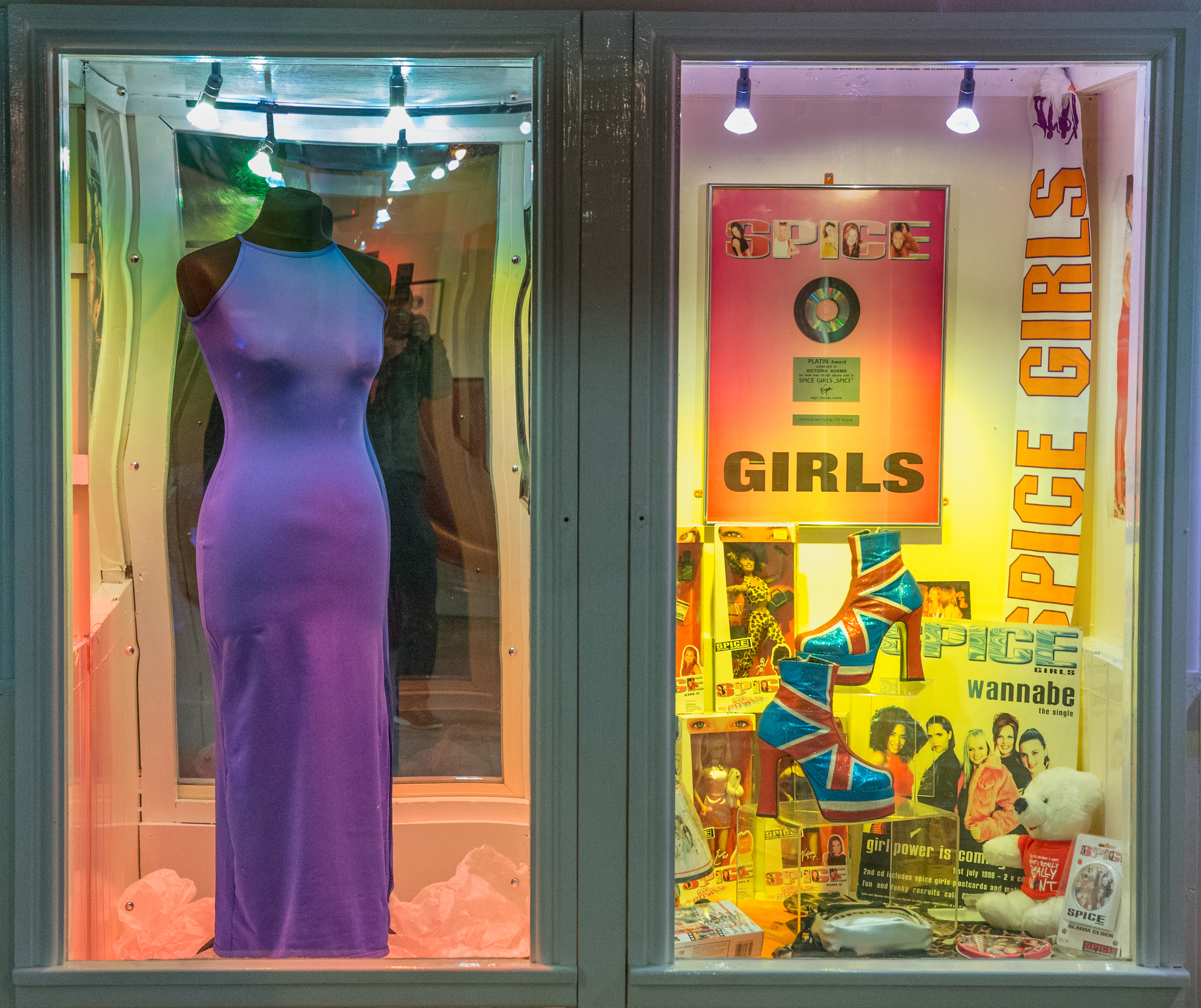 60. Spice Girls Exhibition at Ripley's Blackpool. Photo Credit - Steve Lee, 2016.jpg