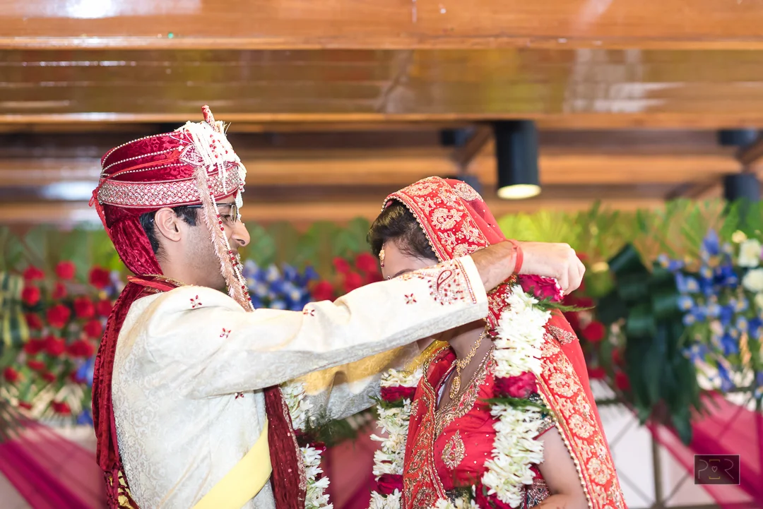 Rohit + Megha - Varmaala -10.jpg