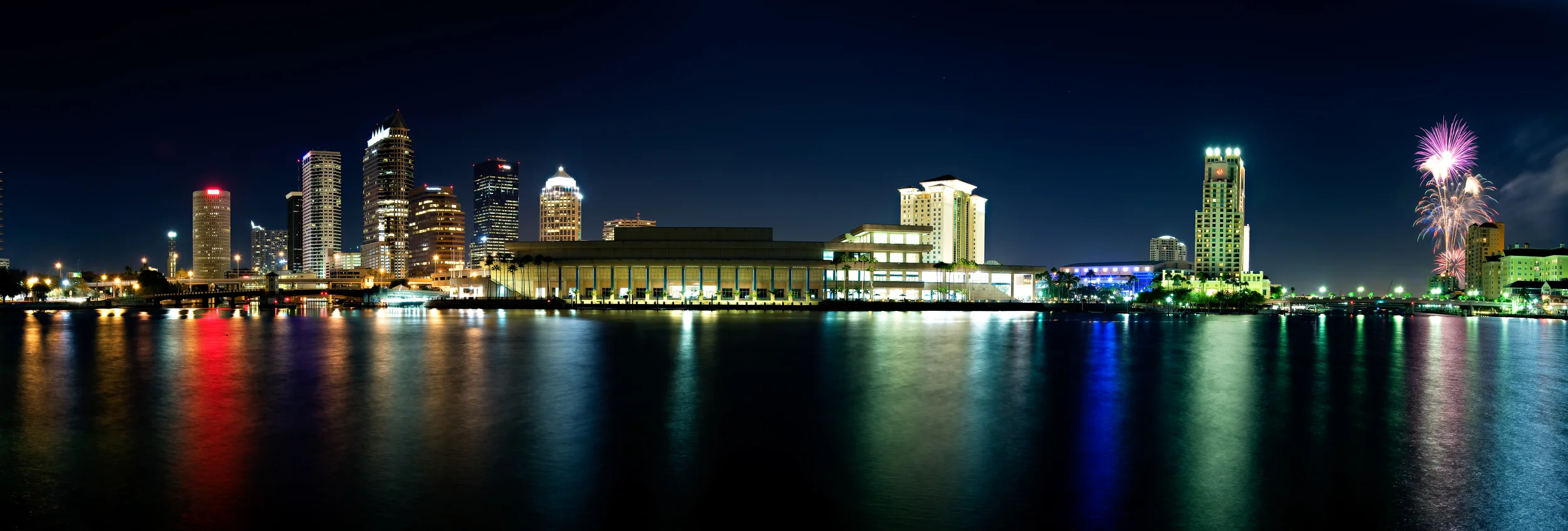 TampaAtNight_001.jpg