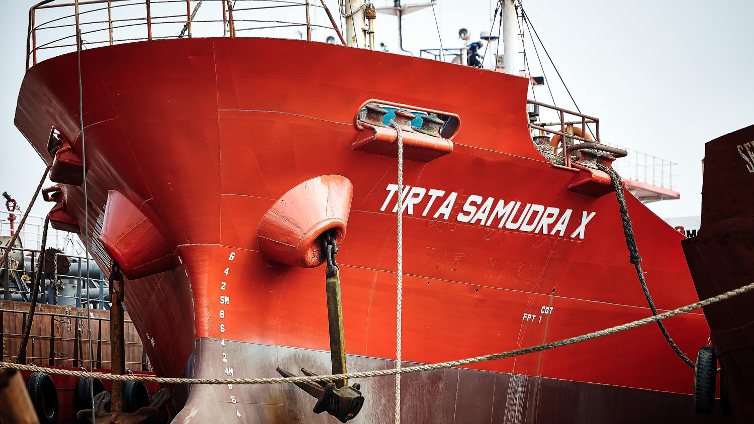 Kapal Ship Vessel SPOB Tanker Tugboat Barge Tongkang PT Usda Seroja Jaya Rengat Batam Shipyard Shipping Indonesia