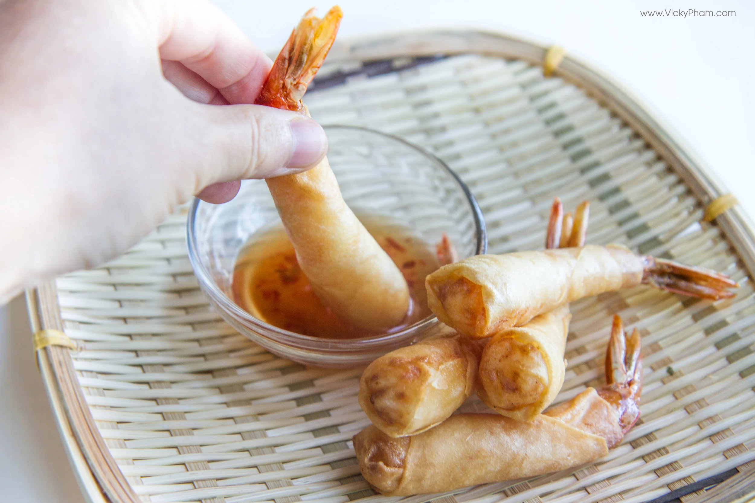 Vietnamese Shrimp Egg Roll, Cha Gio Cuon Tom