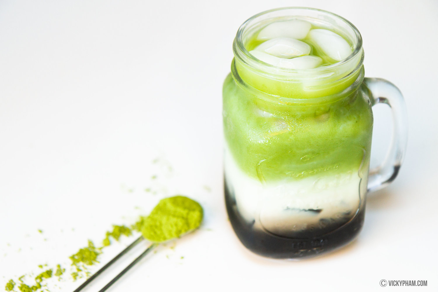 Matcha Iced Latte with Grass Jelly
