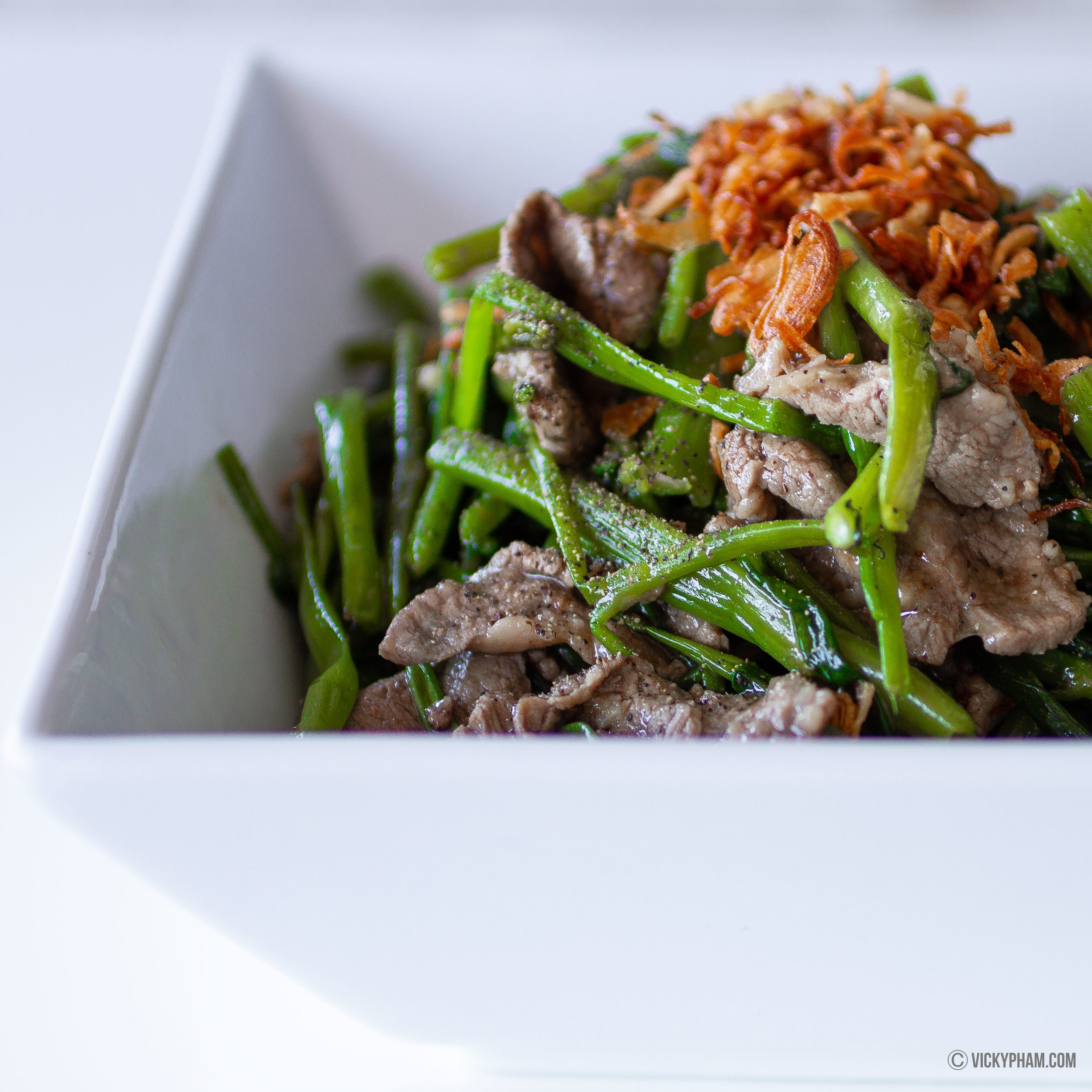 Stir-Fried Water Spinach/Morning Glory with Beef (Rau Muong Xao Thit Bo)