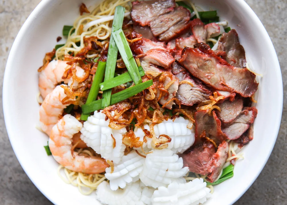 Vietnamese Combination Dry Egg Noodle Recipe  (Mi Kho Thap Cam)