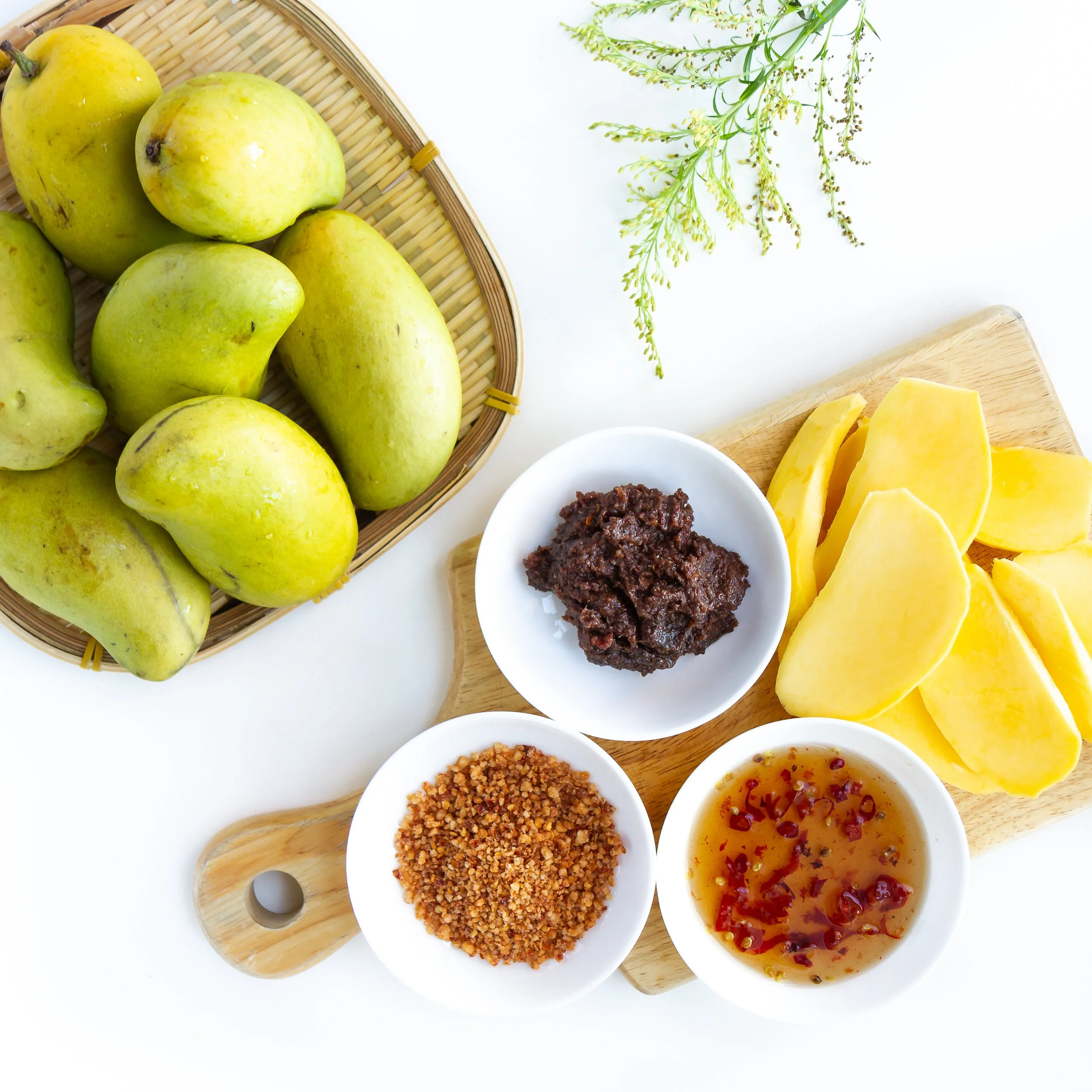 10 Popular Vietnamese Dipping Sauces — Vicky Pham