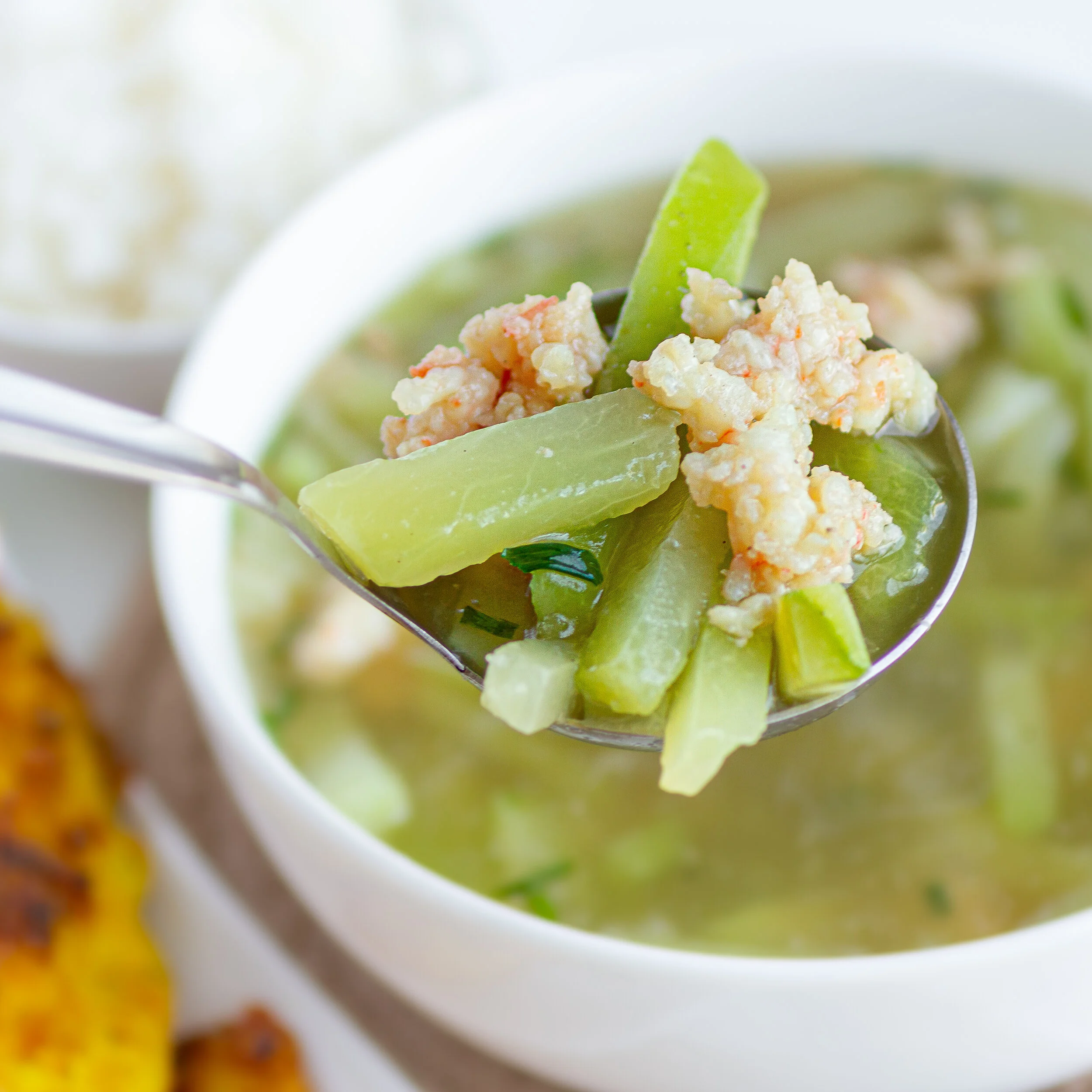 Vietnamese Chayote Squash Soup with Minced Shrimp (Canh Su Su Nau Tom