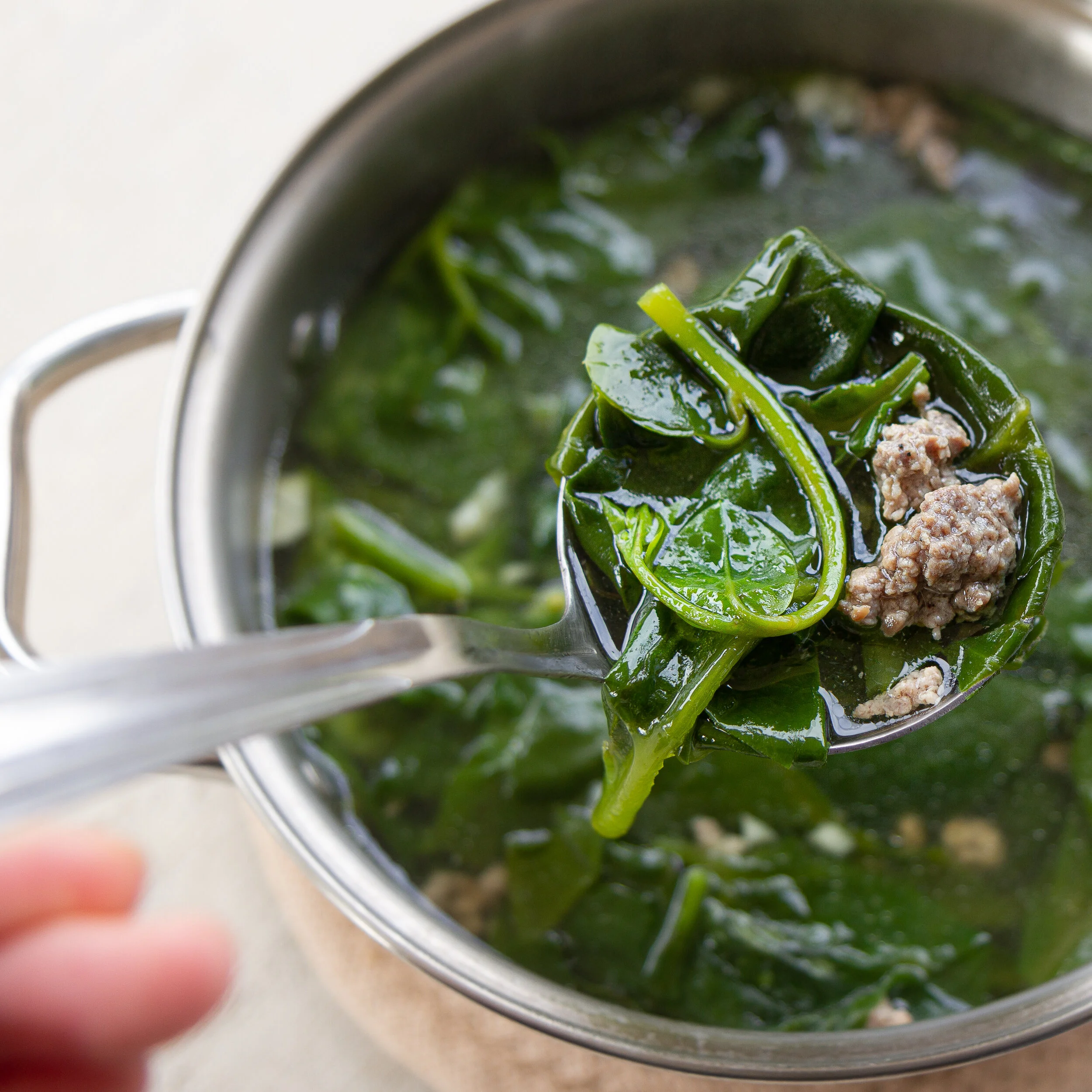 Vietnamese Malabar Spinach & Ground Beef Soup (Canh Mồng Tơi Nấu Thịt
