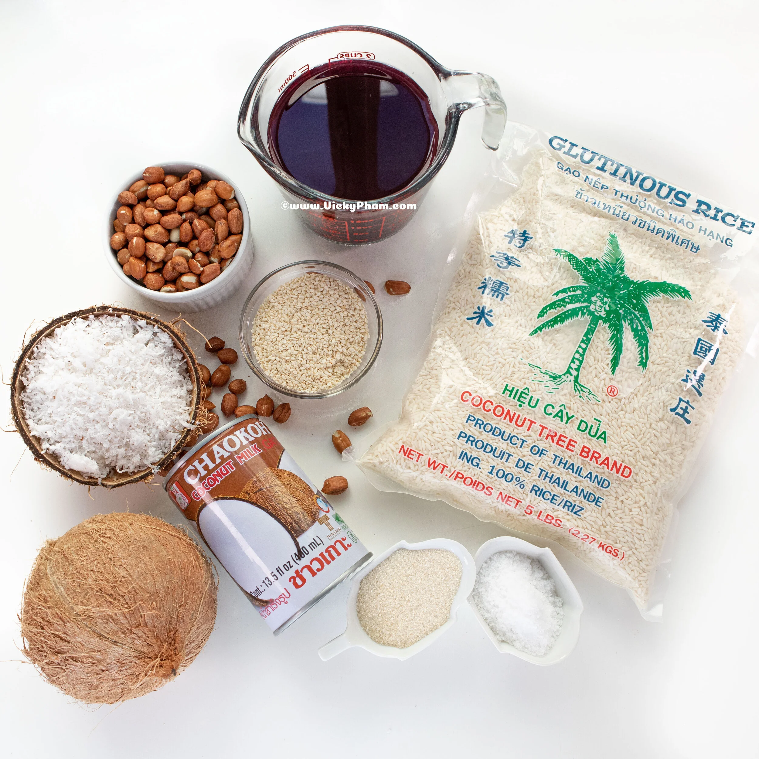 How to Make Vietnamese Sweet Coconut Purple Sticky Rice Using a Rice
