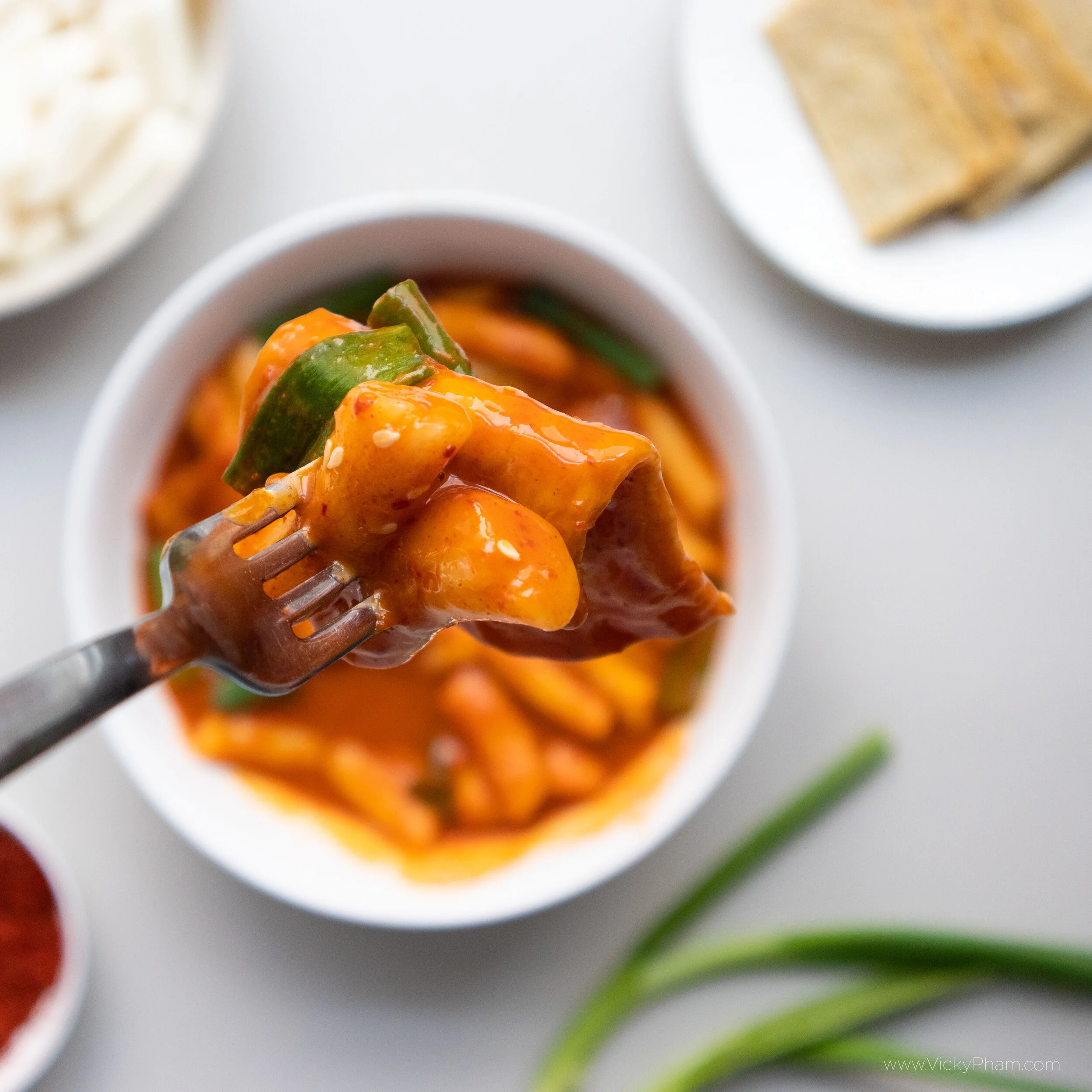 Simple Spicy Korean StirFried Rice Cakes (Tteokbokki) — Vicky Pham