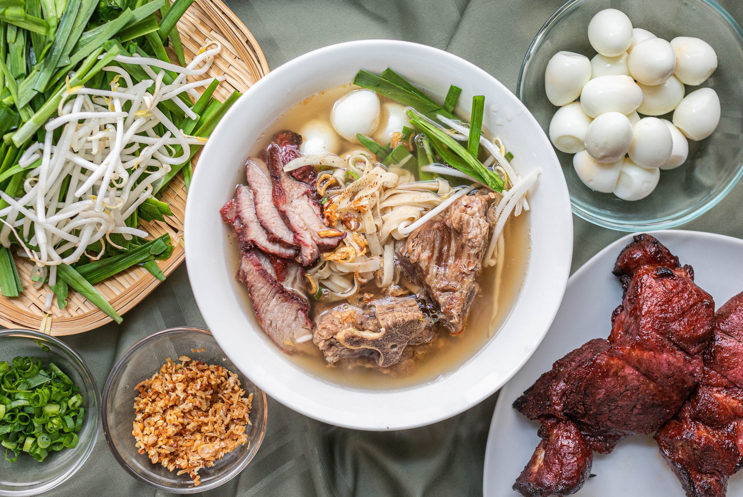 Instant Pot Vietnamese Pho Bo Tai [Beef Pho] - This Old Gal