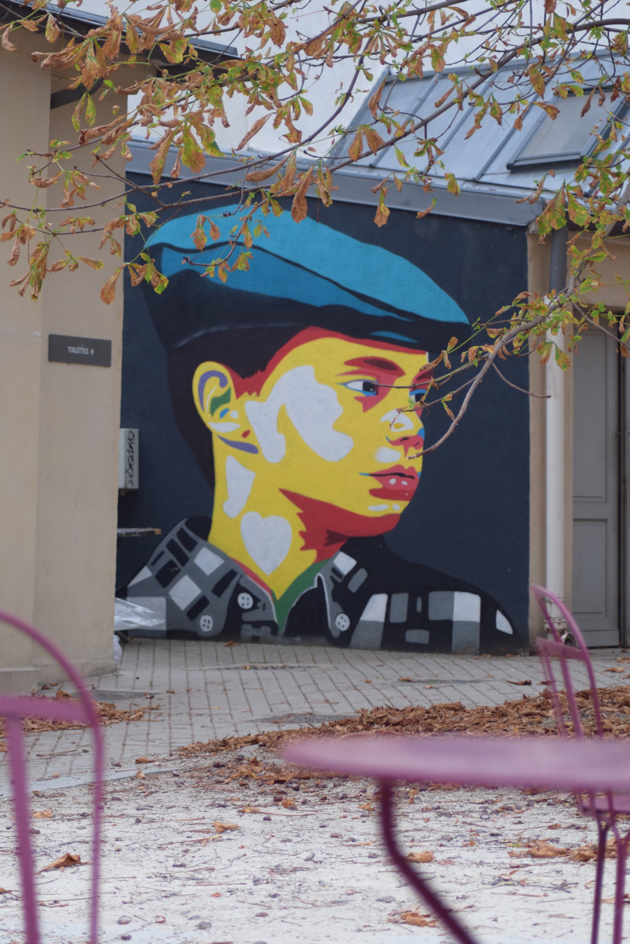 A mural in the college’s court