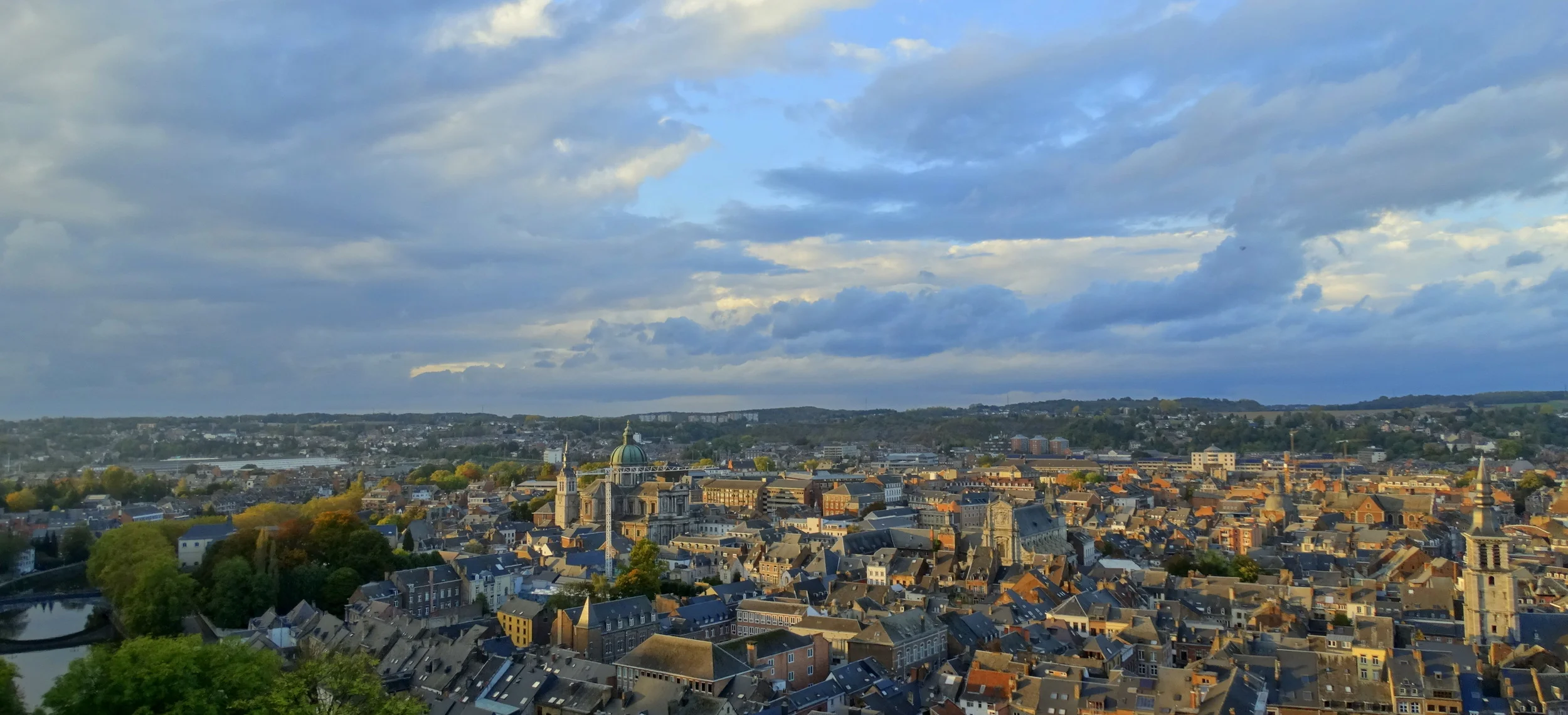 Namur glowing