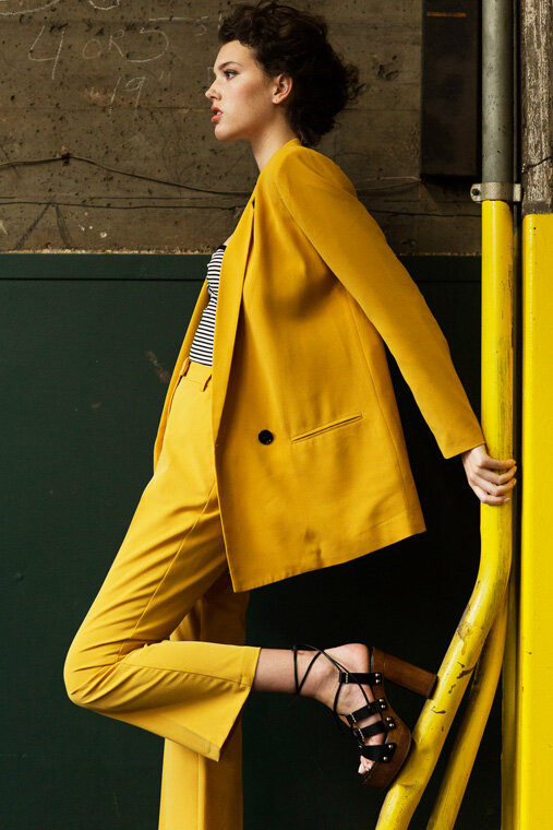 editorial Fashion photography by Elizabeth Wiseman of Knoxville Tennessee fashion and commercial studio photographers