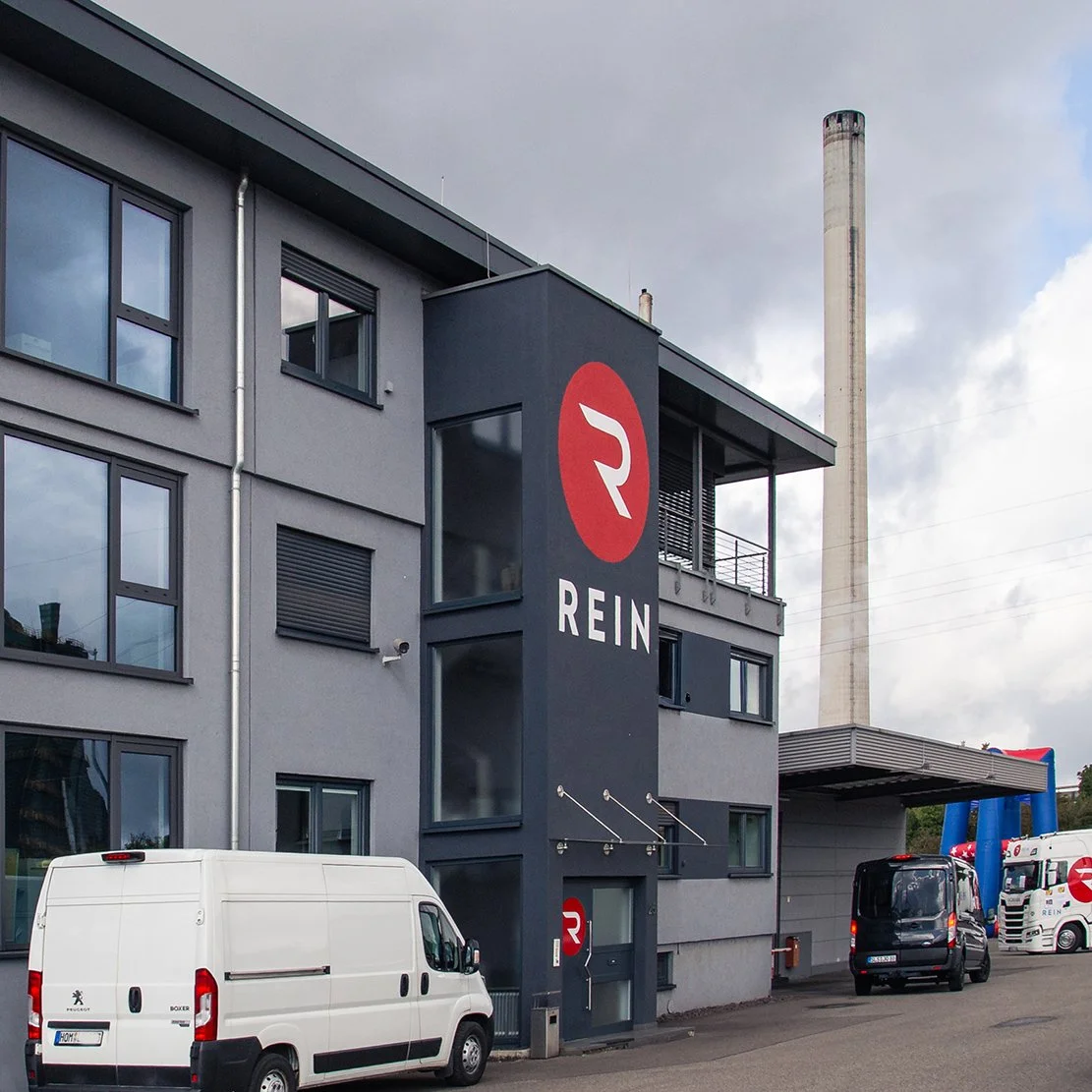 Rein Firmengebäude