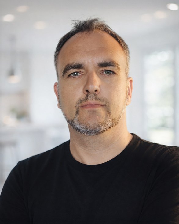 Diplom Kommunikationsdesigner Mario Hein