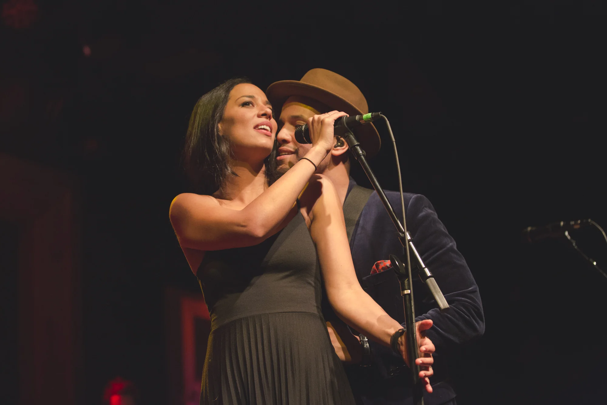 TaylorLaurenBarker - Concert Photographer - JOHNNYSWIM-4.jpg