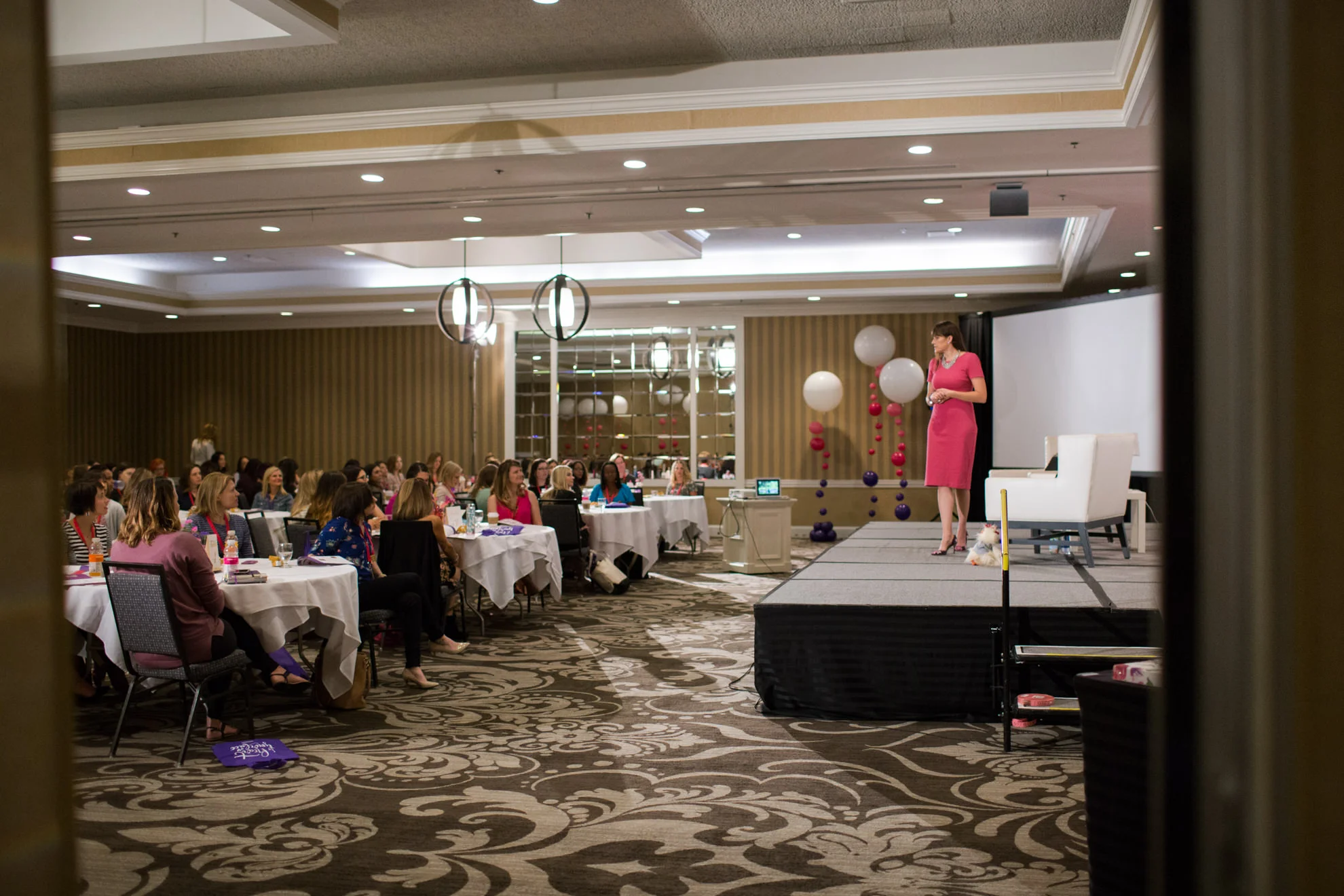 taylor-lauren-barker-boss-mom-retreat-charlotte-nc-9.jpg