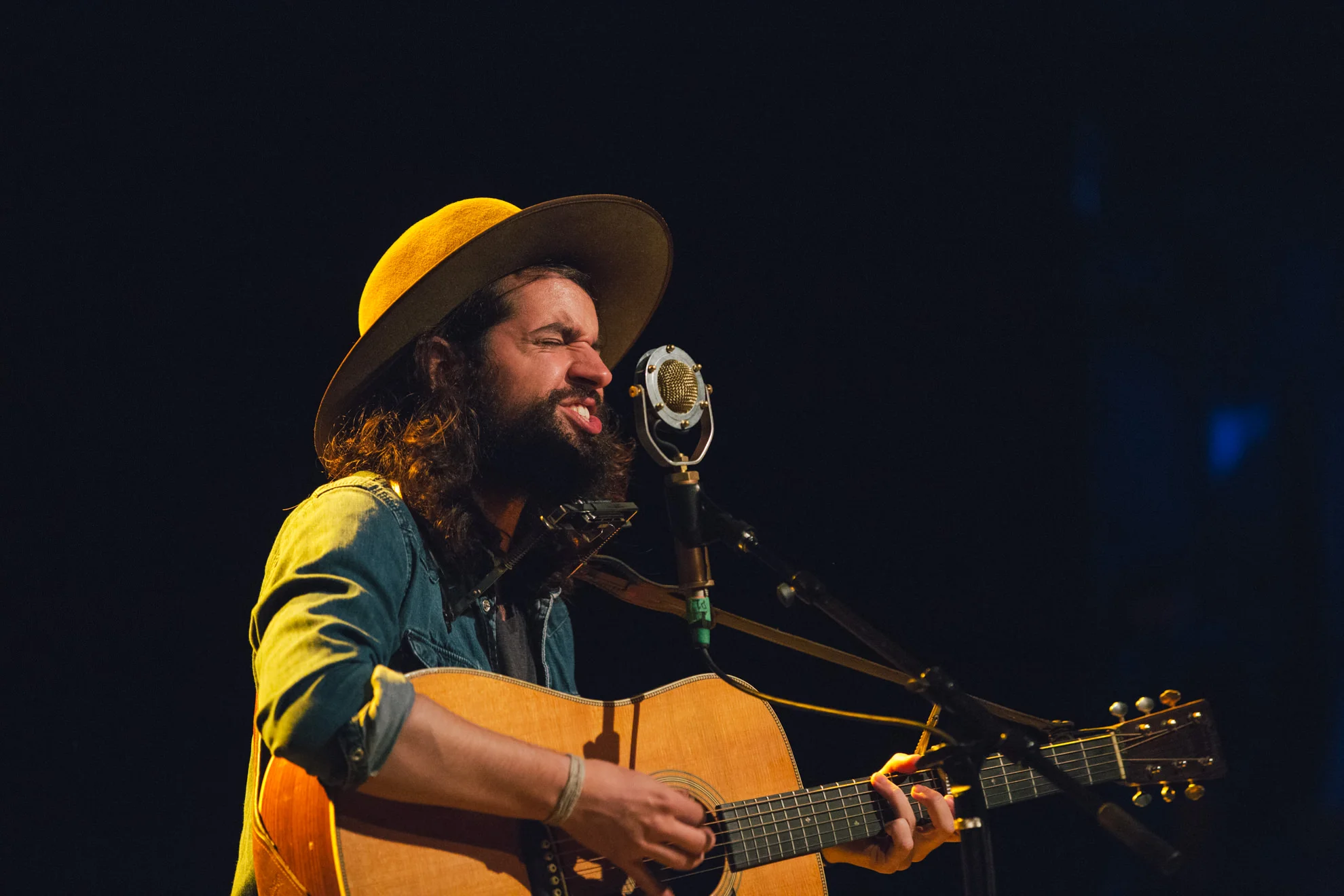 Taylor-Lauren-Barker-live-music-photographer-Anthony-D'Amato-6.jpg