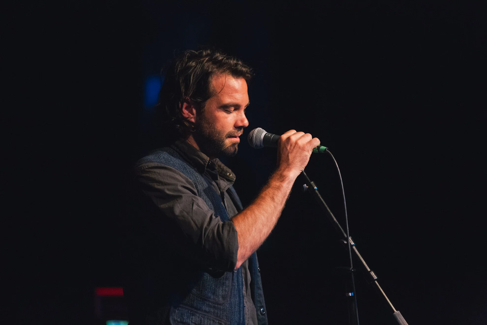 Taylor-Lauren-Barker-Zach-Williams-The-Lone-Bellow-concert-photography-1.jpg