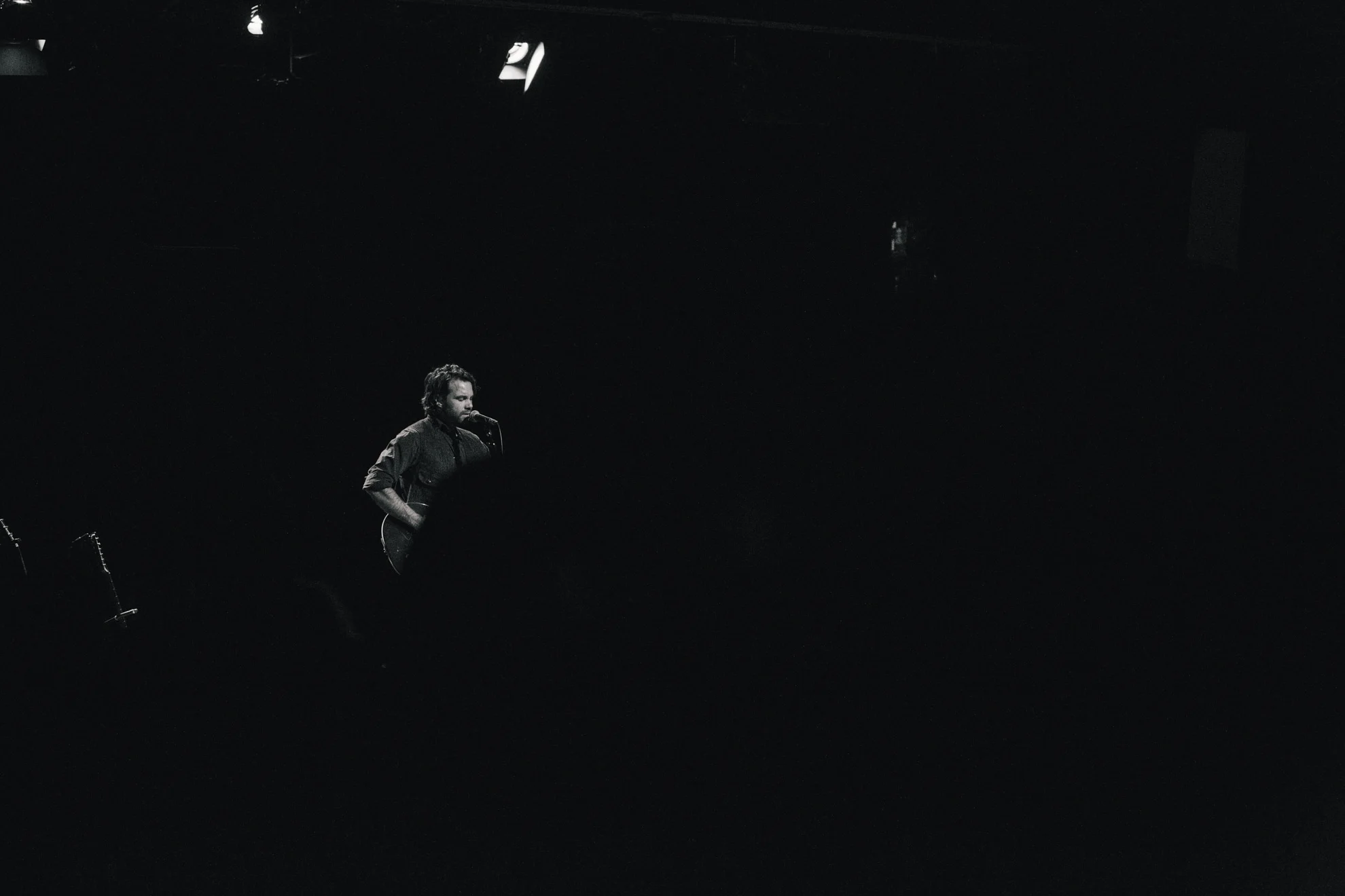 Taylor-Lauren-Barker-Zach-Williams-The-Lone-Bellow-concert-photography-6.jpg