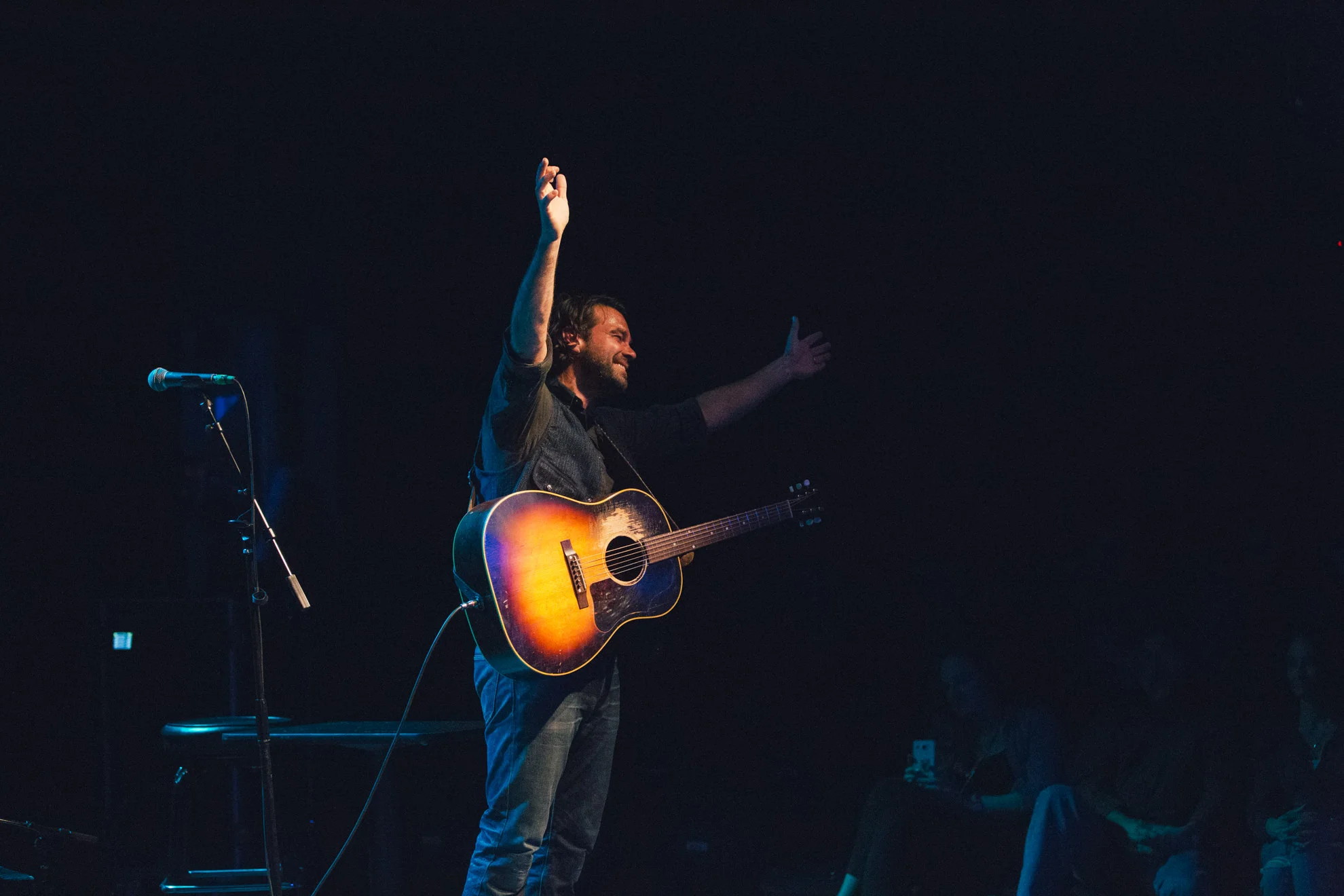 Taylor-Lauren-Barker-Zach-Williams-The-Lone-Bellow-concert-photography-10.jpg