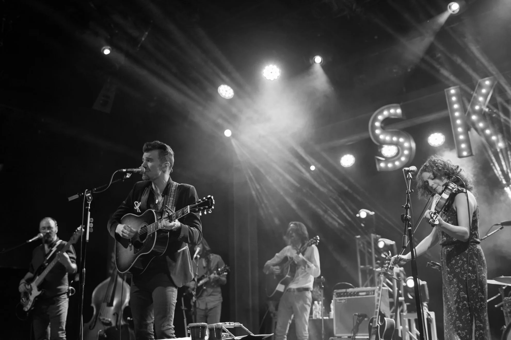 Taylor-Lauren-Barker-Stephen-Kellogg-FTC-concert-photography-1.jpg