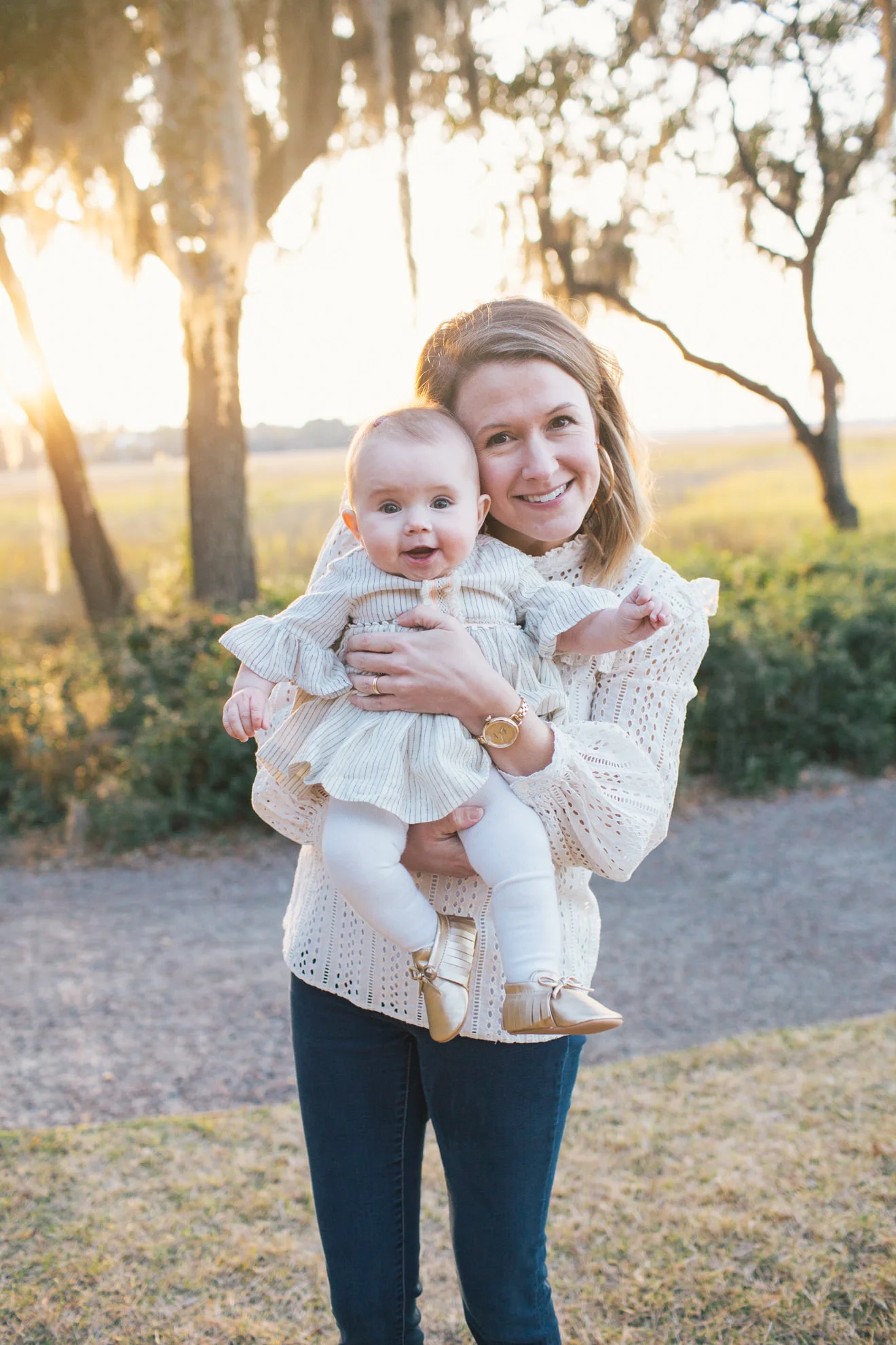 creek-club-at-i'on-fall-family-session-charleston-family-photographer-26.jpg