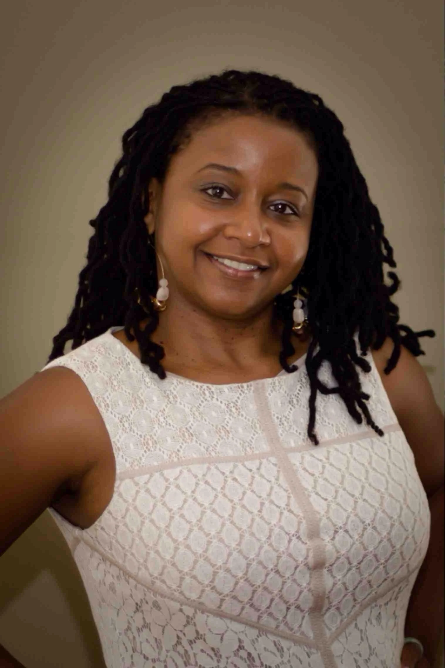 DeeDee Robinson, Broker Associate
