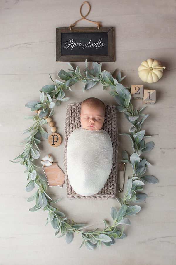 0024_Piper_Dunlap_Newborn_3I3A1925_Script.jpg