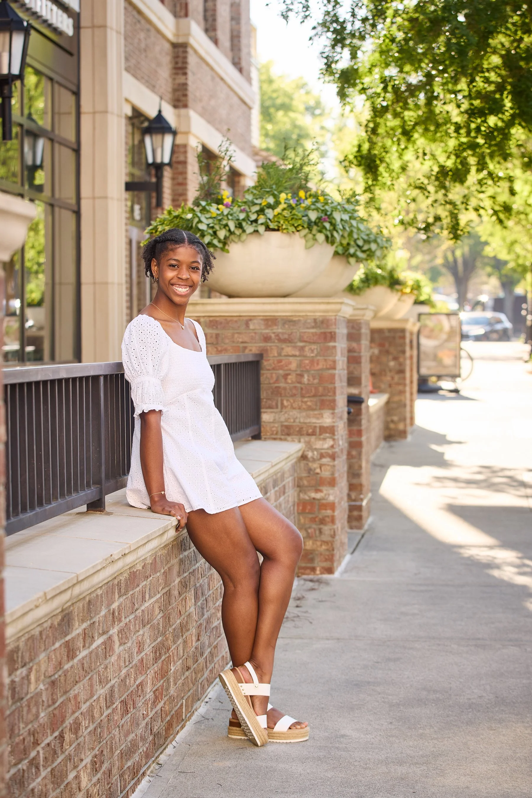 0026_AmayaThurman_Senior25_1F6A8838_PS_6x4.jpg