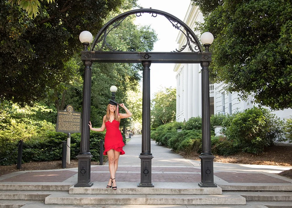 0015_Tori_Johnson_UGA_Grad2020_4T2A0317_RTCH_WEB.jpg