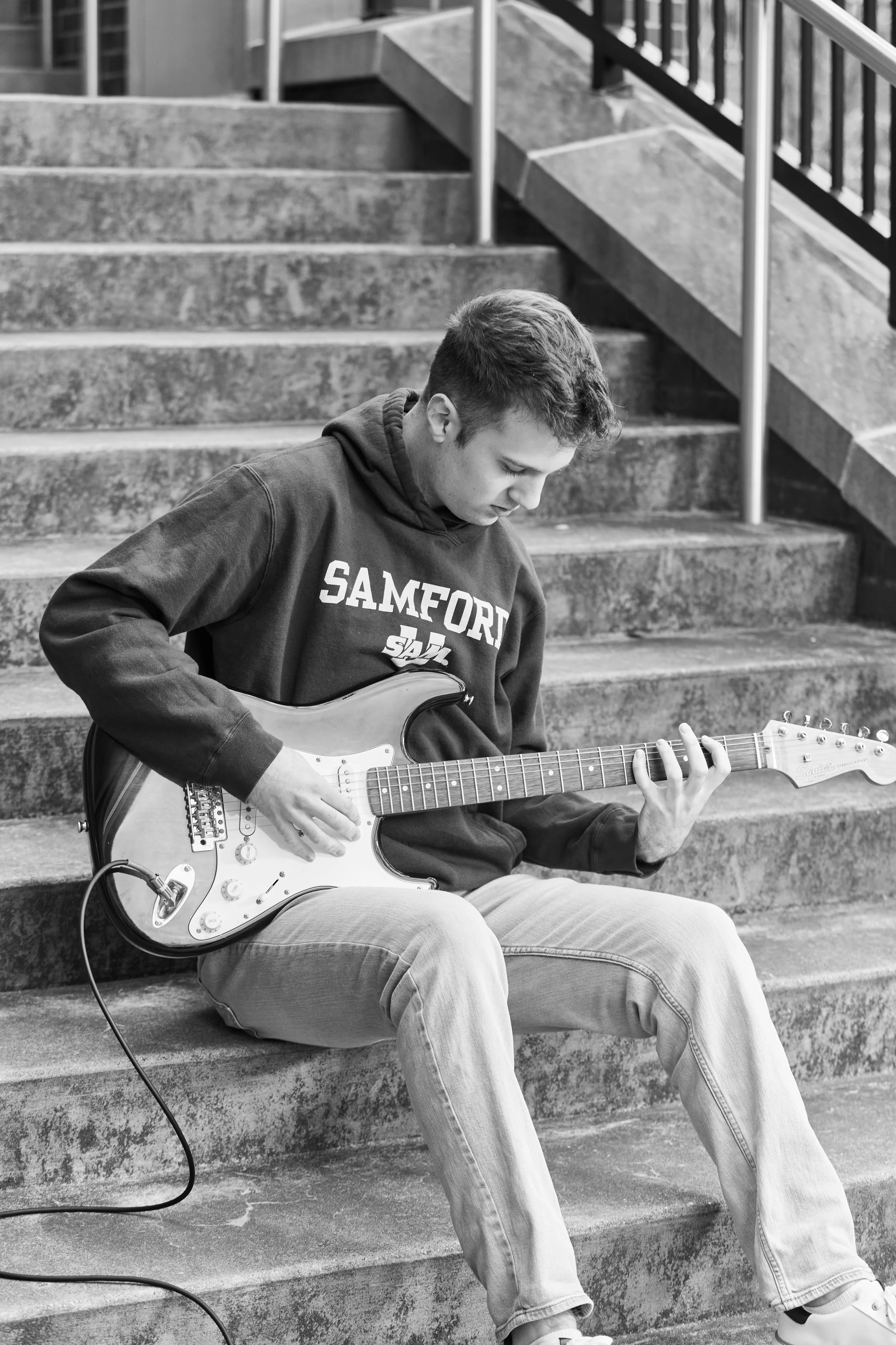 0023_Cade_VanCleave_Senior25_4T2A5942.jpg