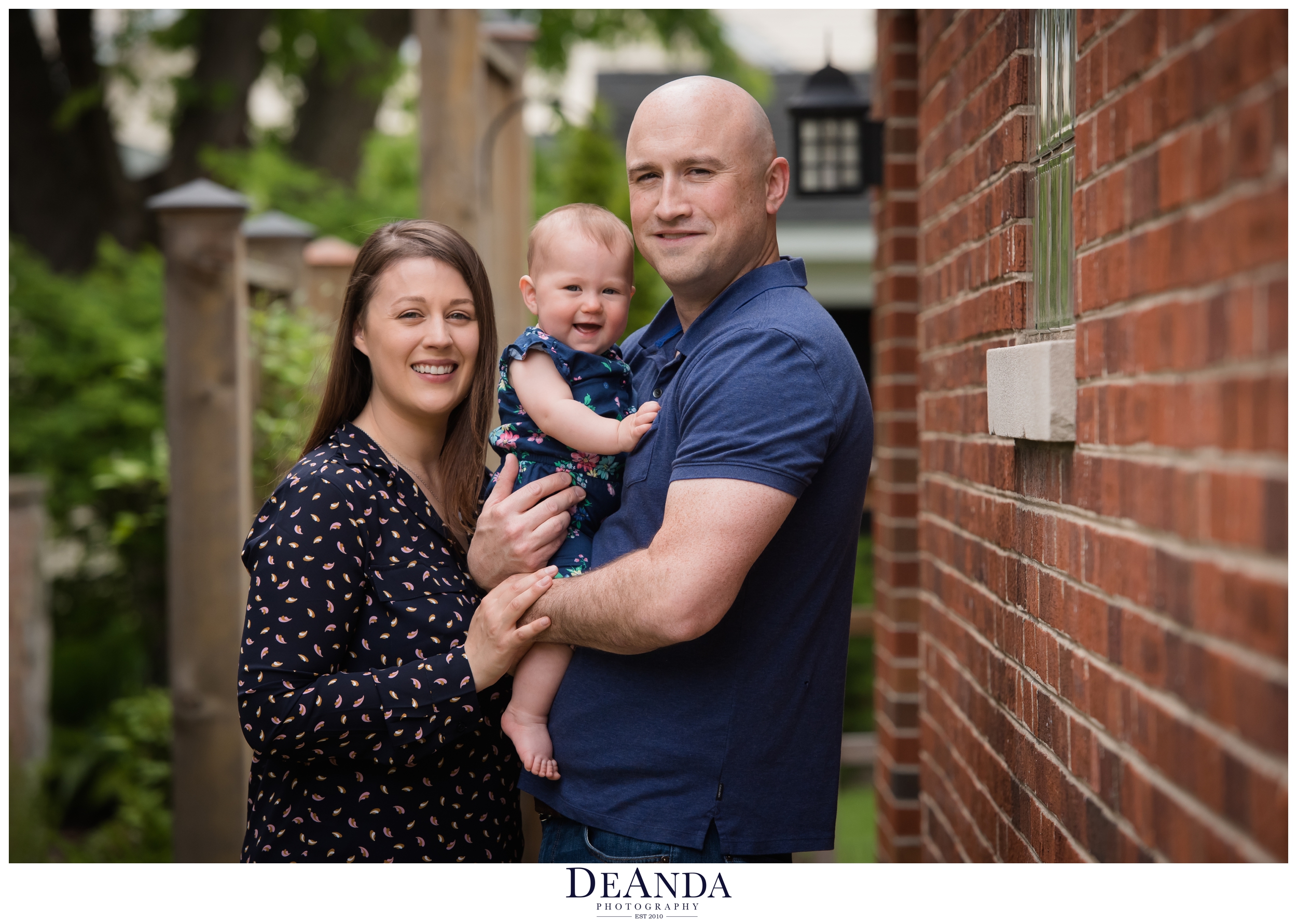 6 month old lifestyle family portraits outside western springs