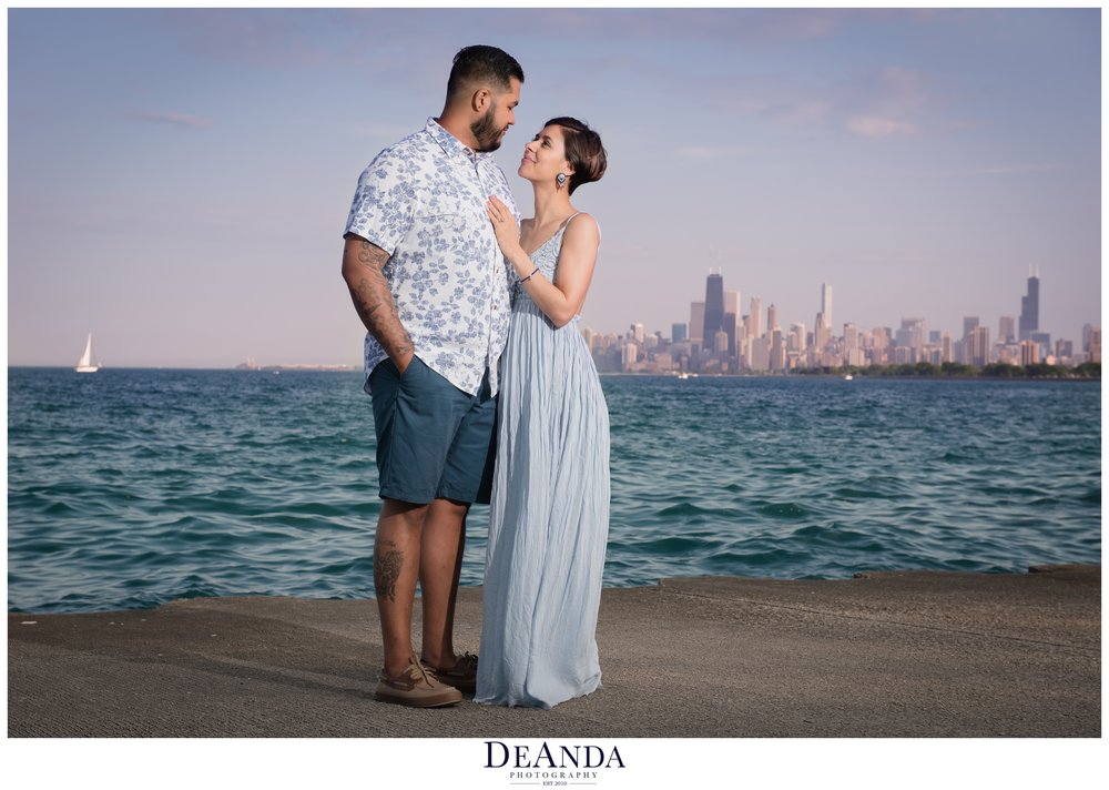 chicago skyline engagement photos