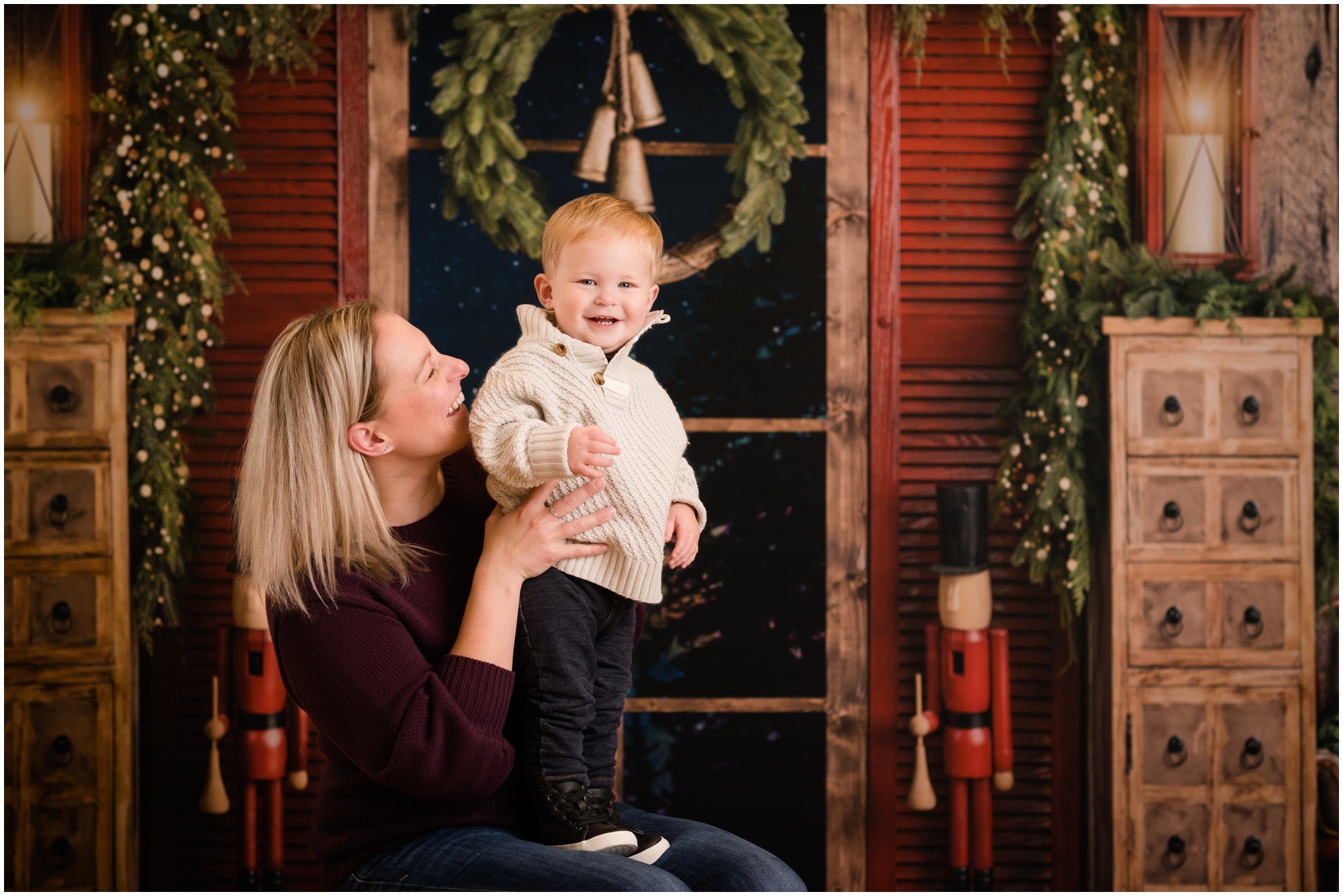 Heirloom Holiday Photos in Chicagoland