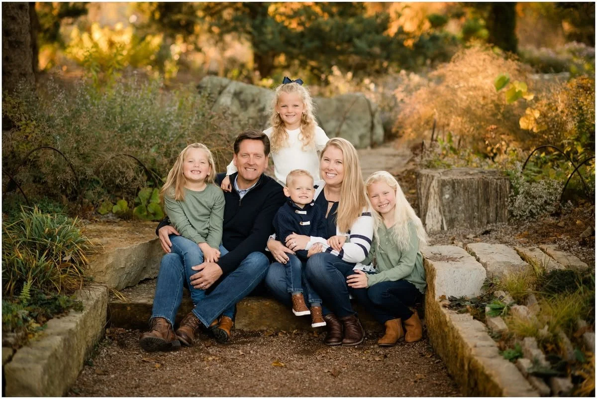 Cantigny is one of the best spots for family photos in Wheaton!