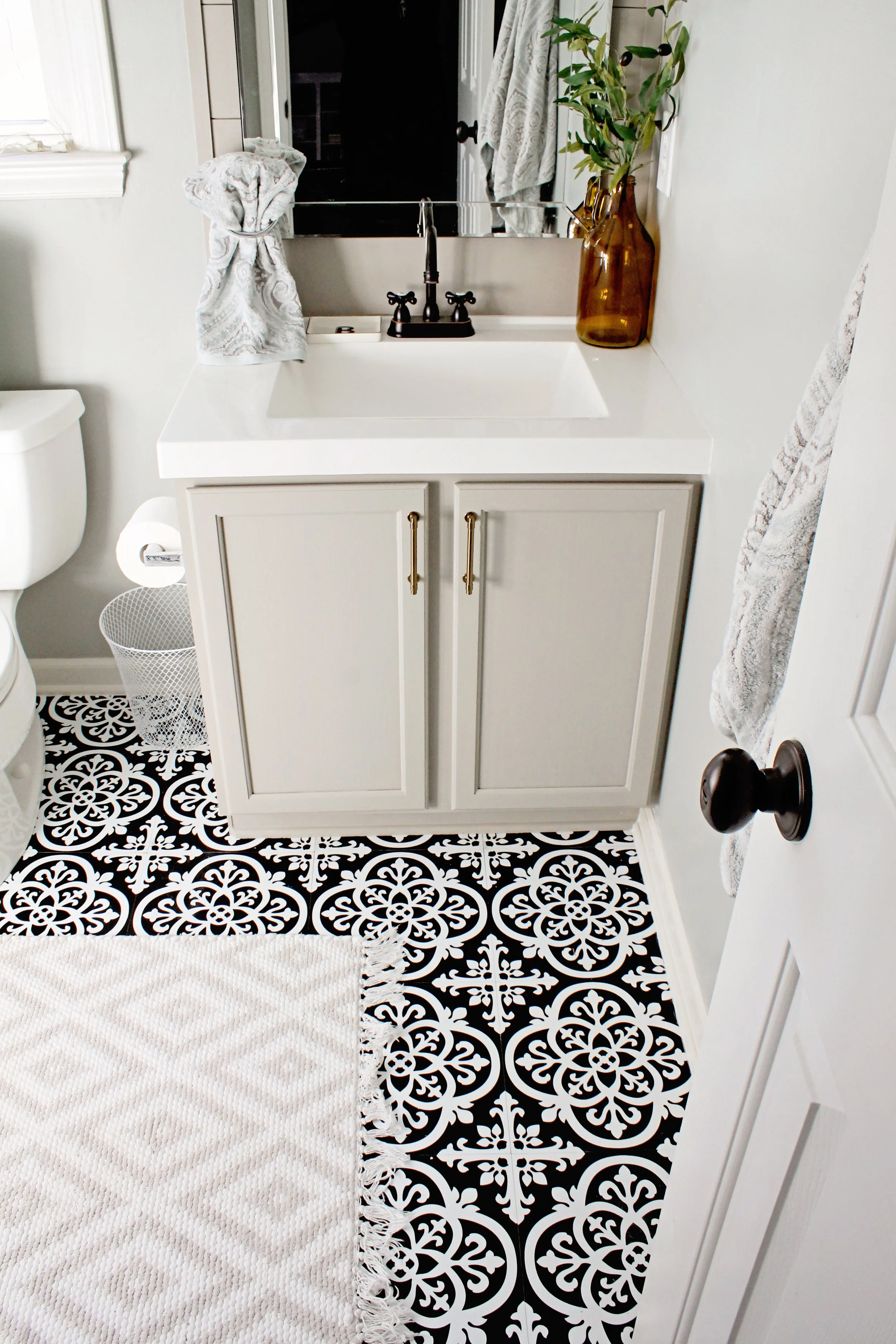 Review of WallPops Peel and Stick Vinyl Floor Tiles ...