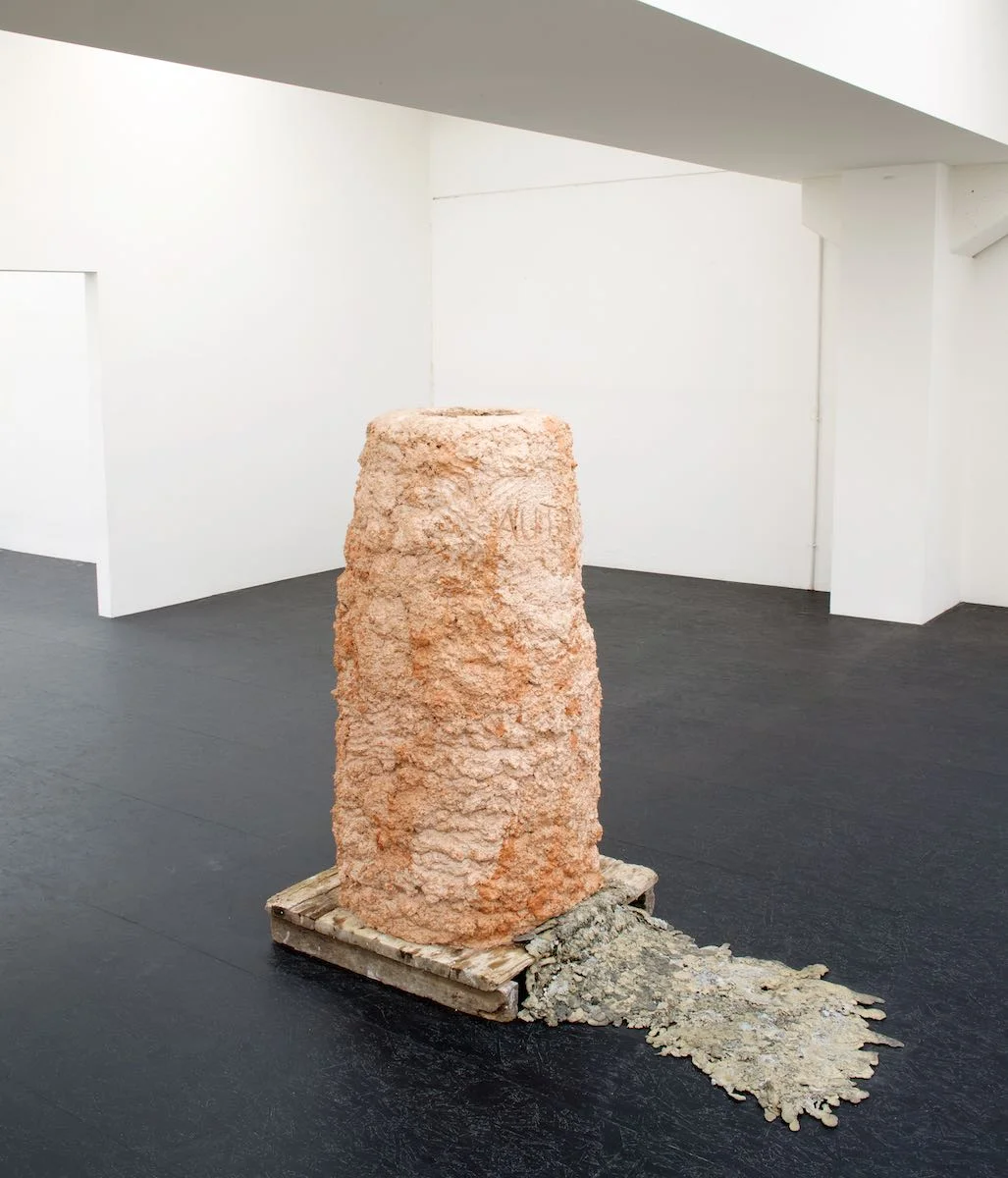 Aron Demetz, Autark, 2016, bronze, fire clay, 155 x 81 x 81 cm