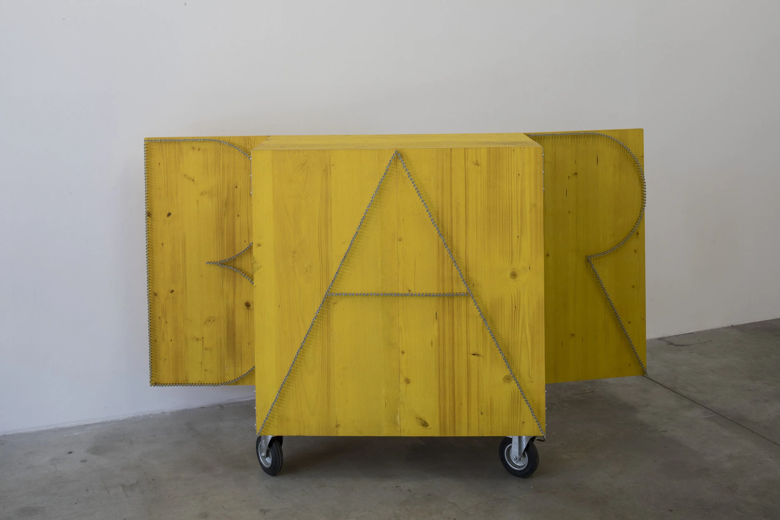 Hubert Kostner, Bar, 2016, courtesy: Alessandro Casciaro Art Gallery