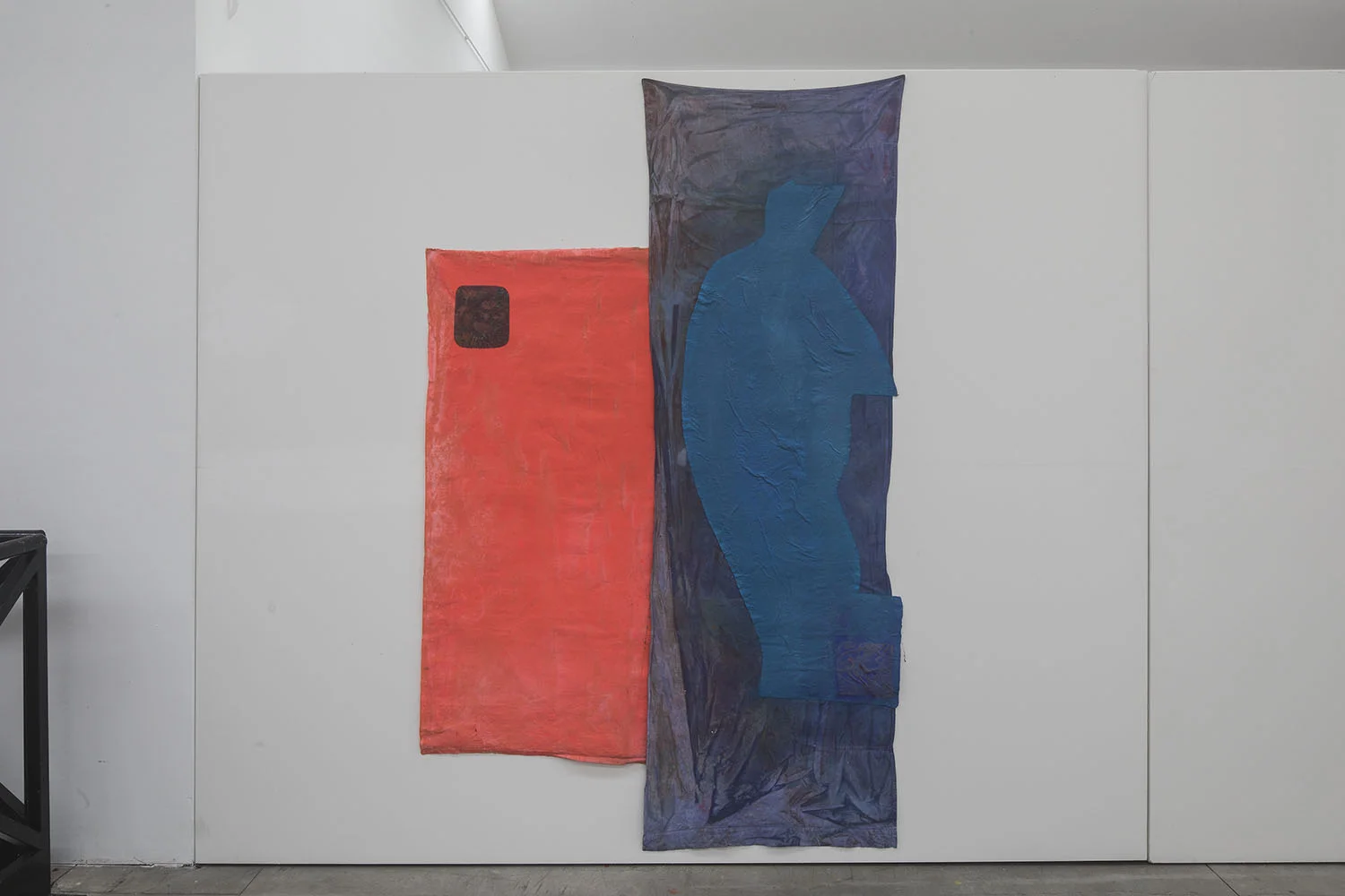 Charlotte Denamur Albatros, 2017 paint on canvas, 240 x 170 cm