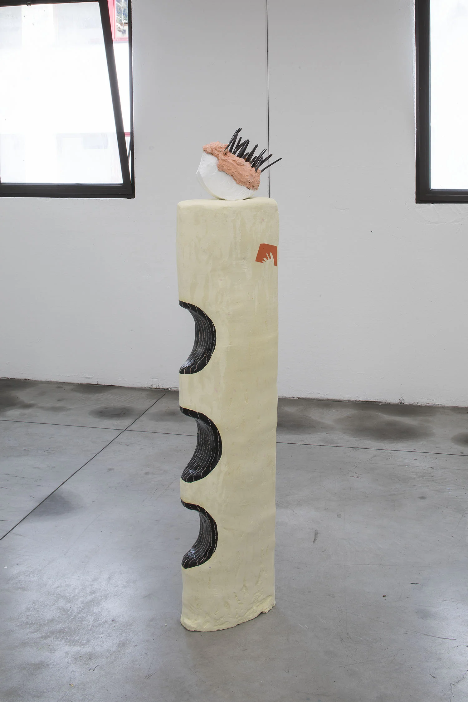 Sabine Leclercq Grande Gueule (Big mouth), 2017 plaster, iron, paint; 143 x 30 x 20 cm