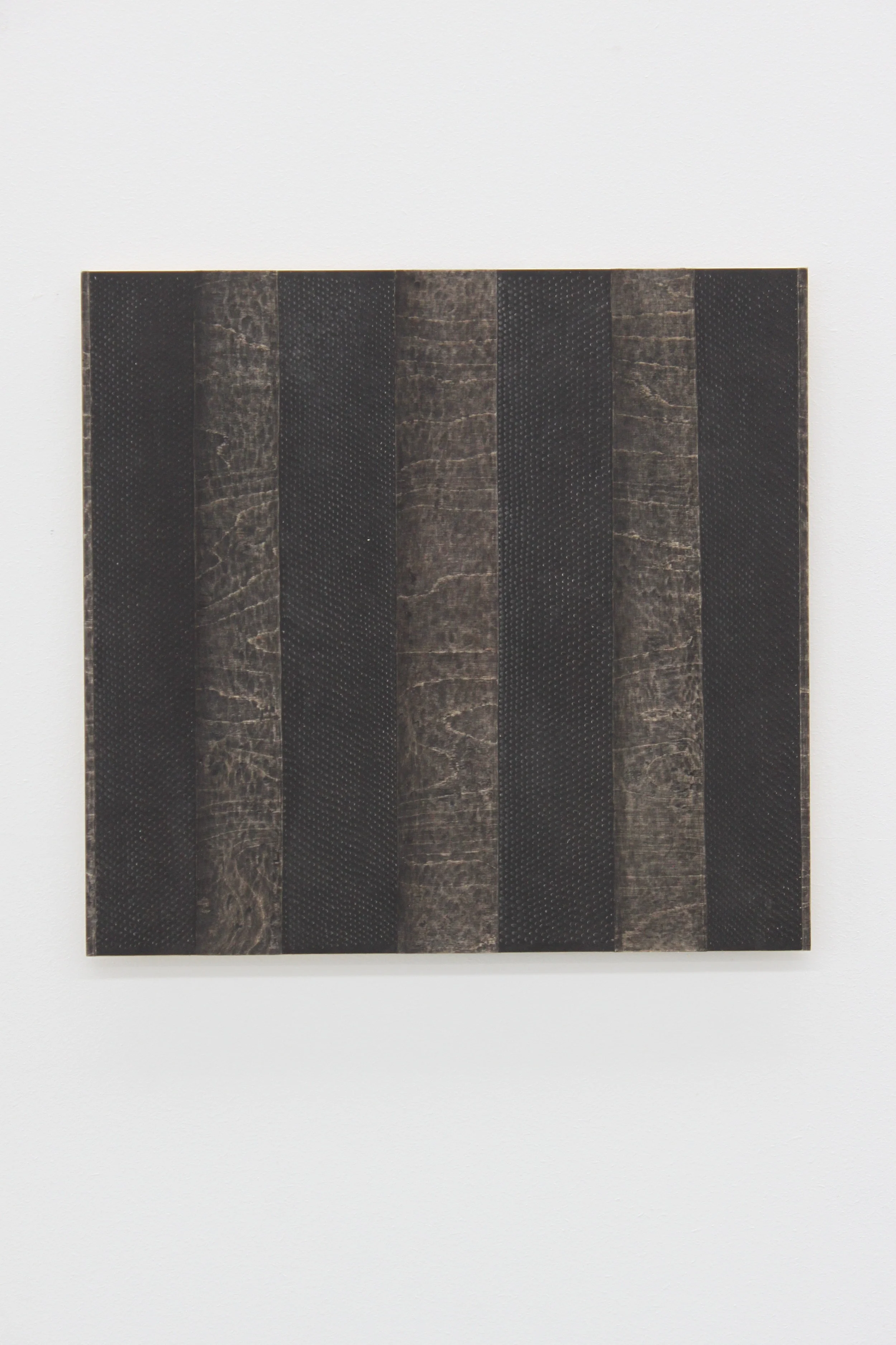  Arnold Holzknecht untitled, 2016 59 x 56 x 2 cm 