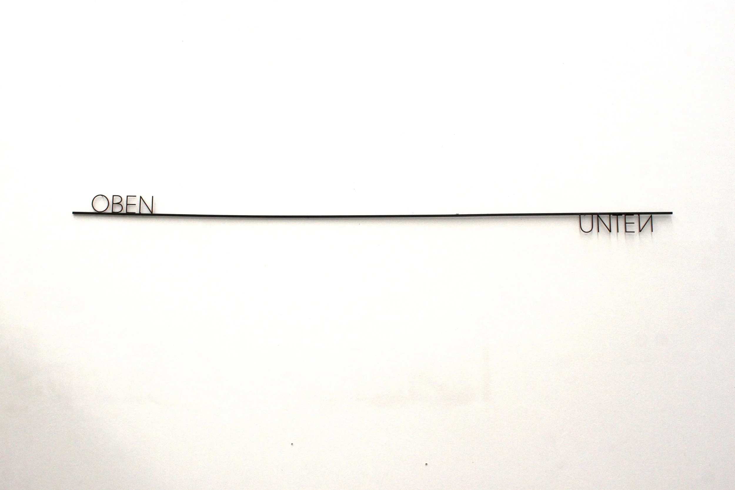  Michele Bernardi Oben-Unten, 2007 238 x 7,5 x 1 cm 