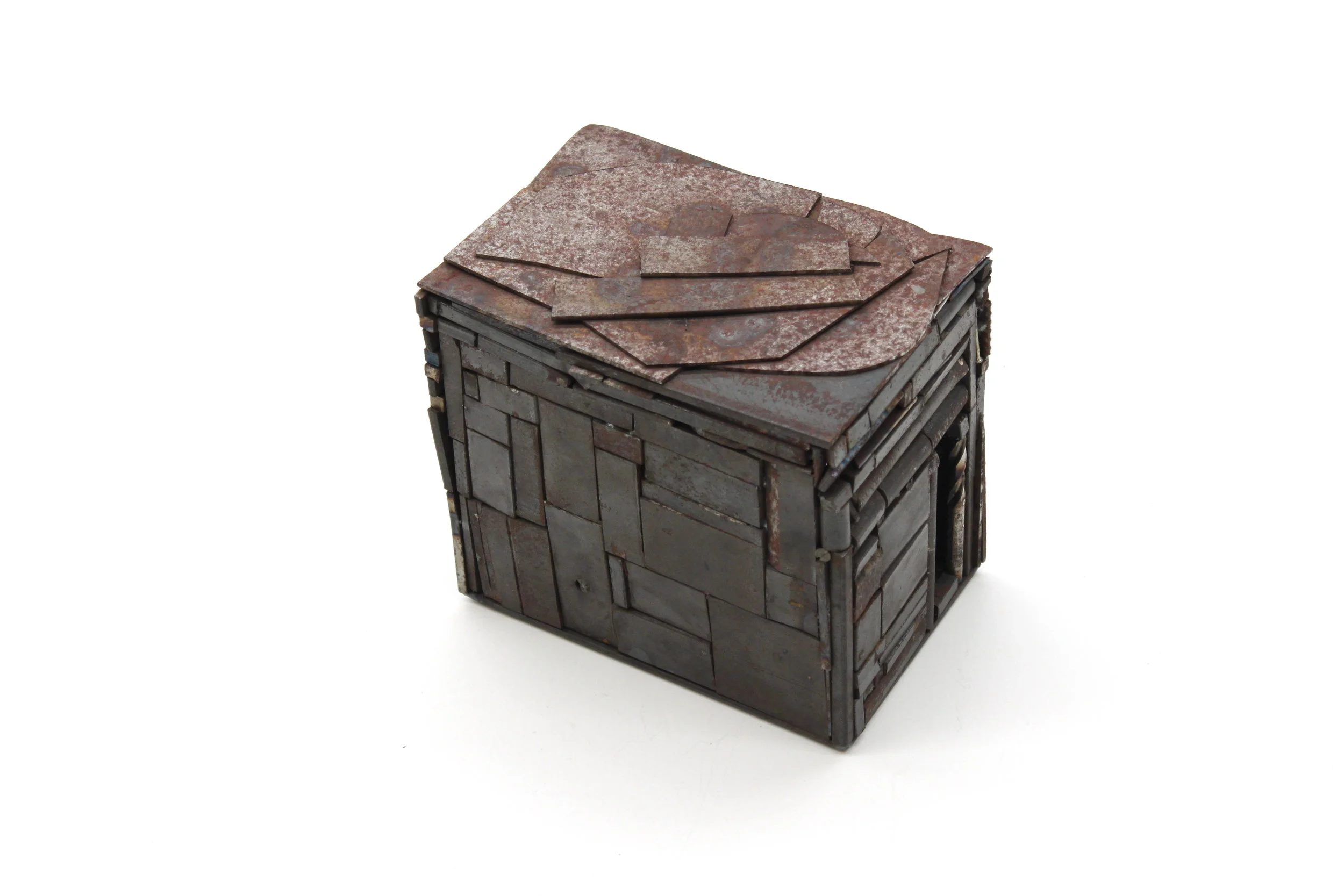  Michele Bernardi Hütte III, 2007 – 2016 14 x 15 x 24 cm 