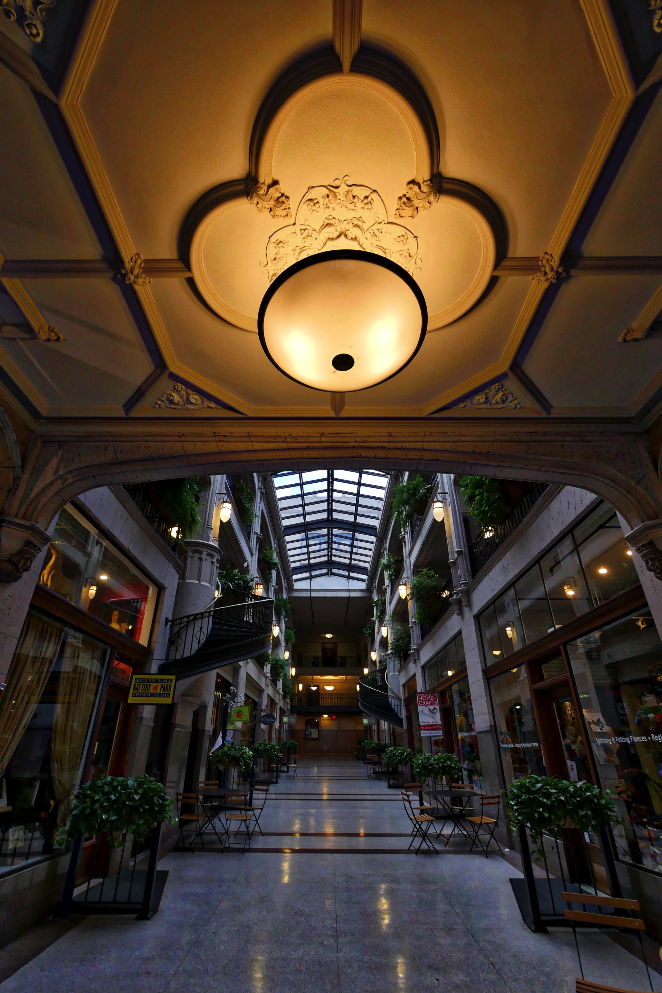 Grove Arcade Inside .jpeg