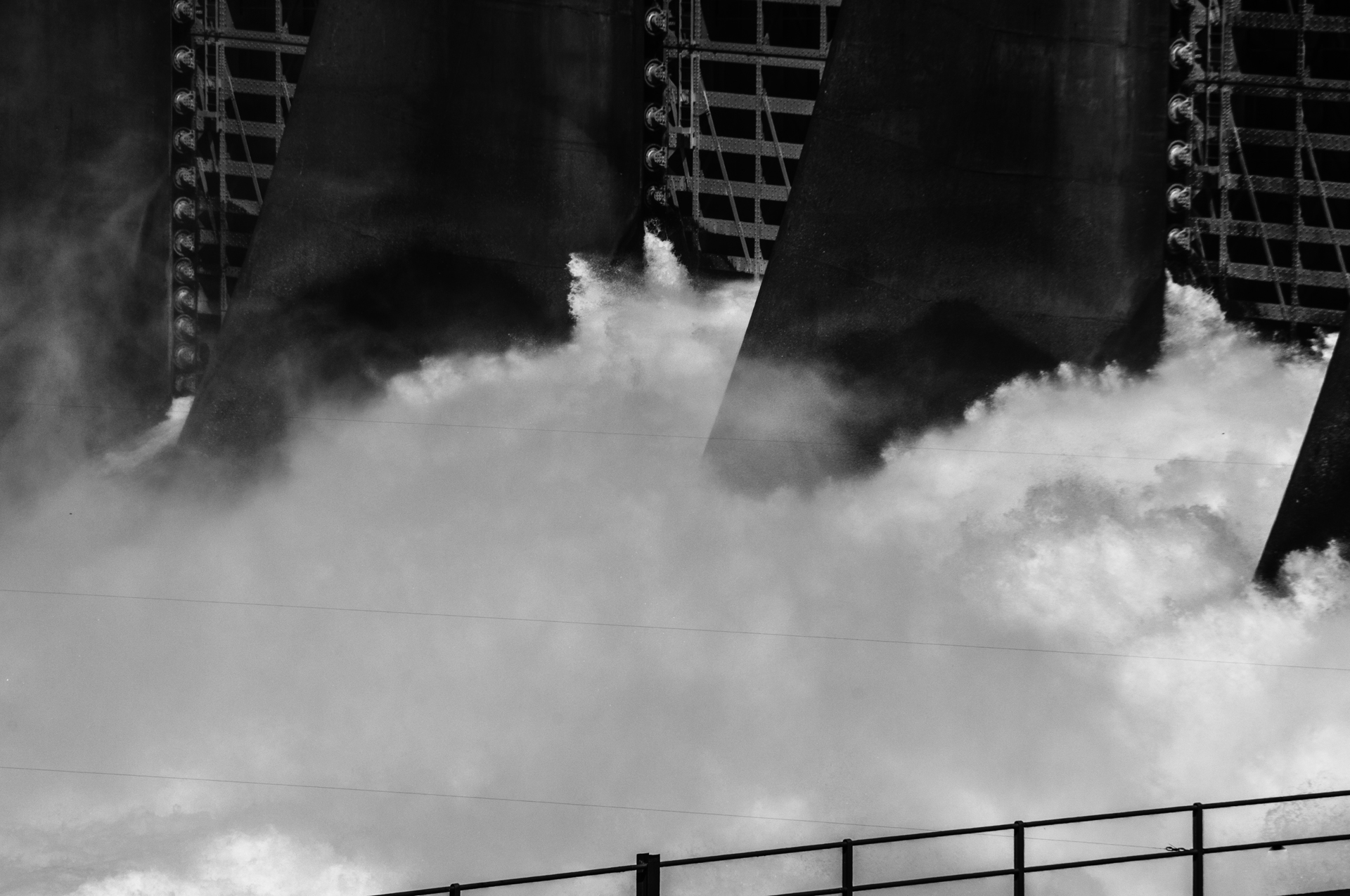 Spillway in Motion III