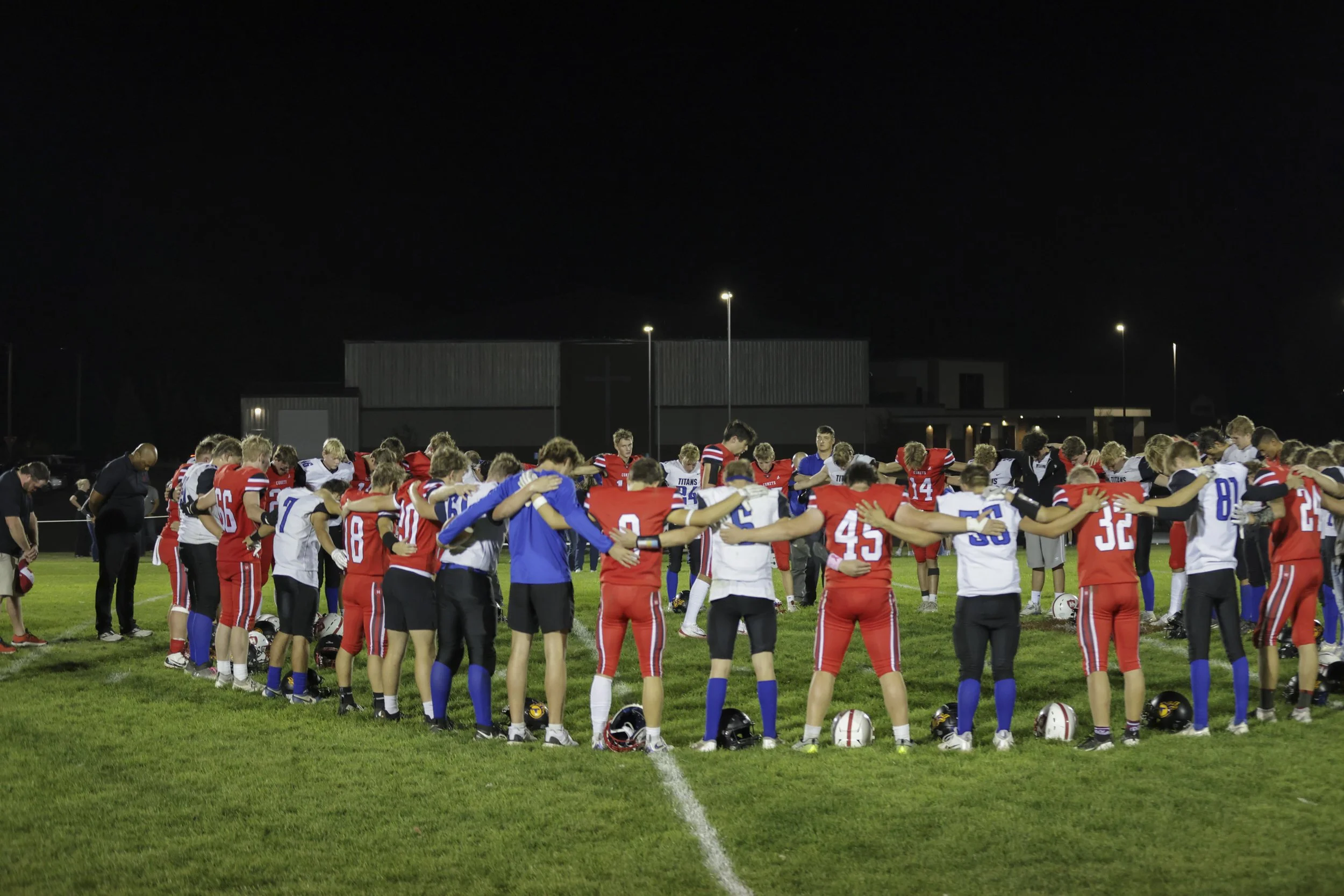 Hillcrest Comets Roll Past NCE-Ulen Hitterdahl, 55–20